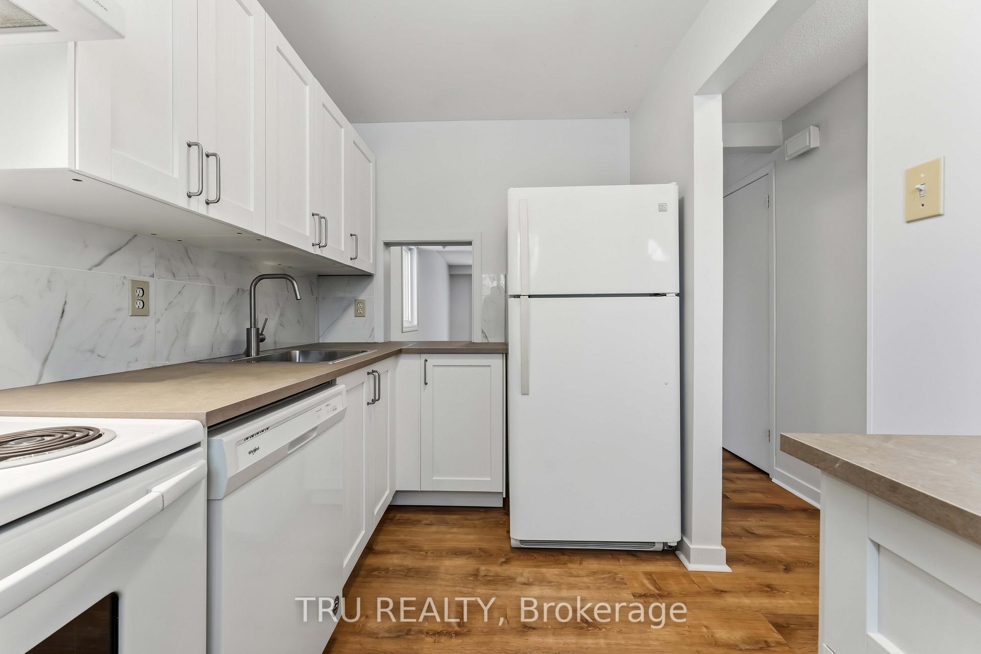 Photo 12 of Unit 37, 6512 Bilberry Drive, Ottawa, Orleans Wood — HOMEH