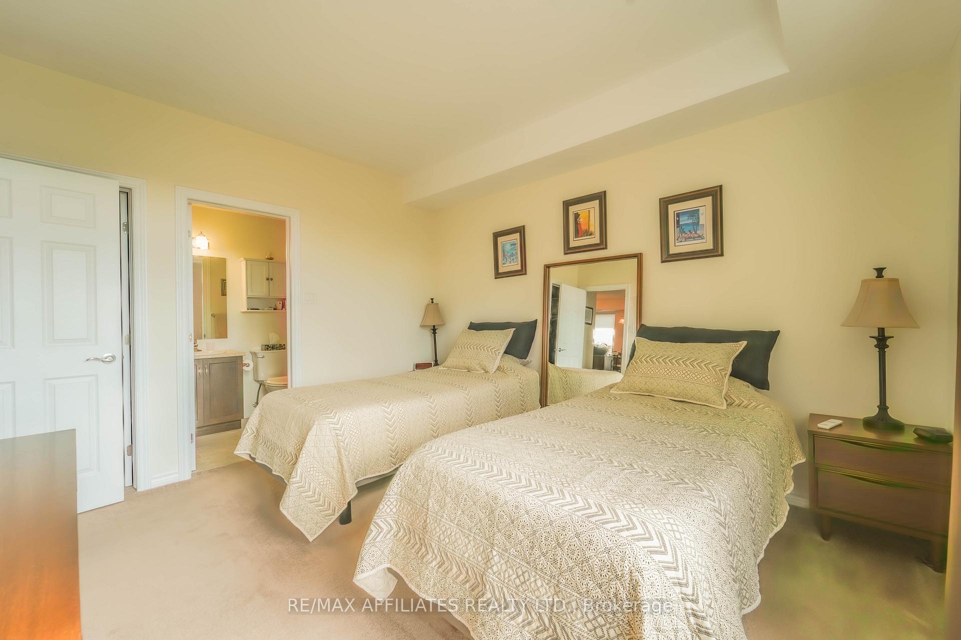 Photo 3 of Unit 201, 220 Janka Private, Ottawa, Kanata - Emerald Meadows/Trailwest — HOMEH