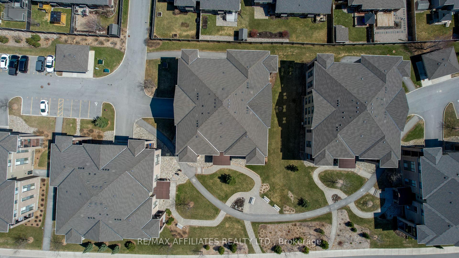 Photo 9 of Unit 201, 220 Janka Private, Ottawa, Kanata - Emerald Meadows/Trailwest — HOMEH