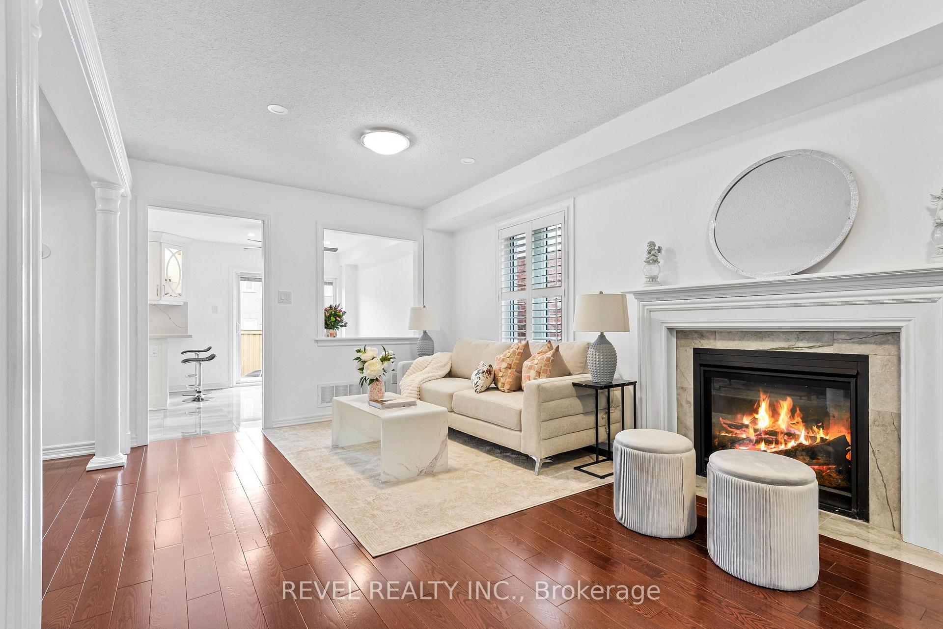 Photo 7 of 25 Mccourt Drive, Ajax, South East — HOMEH