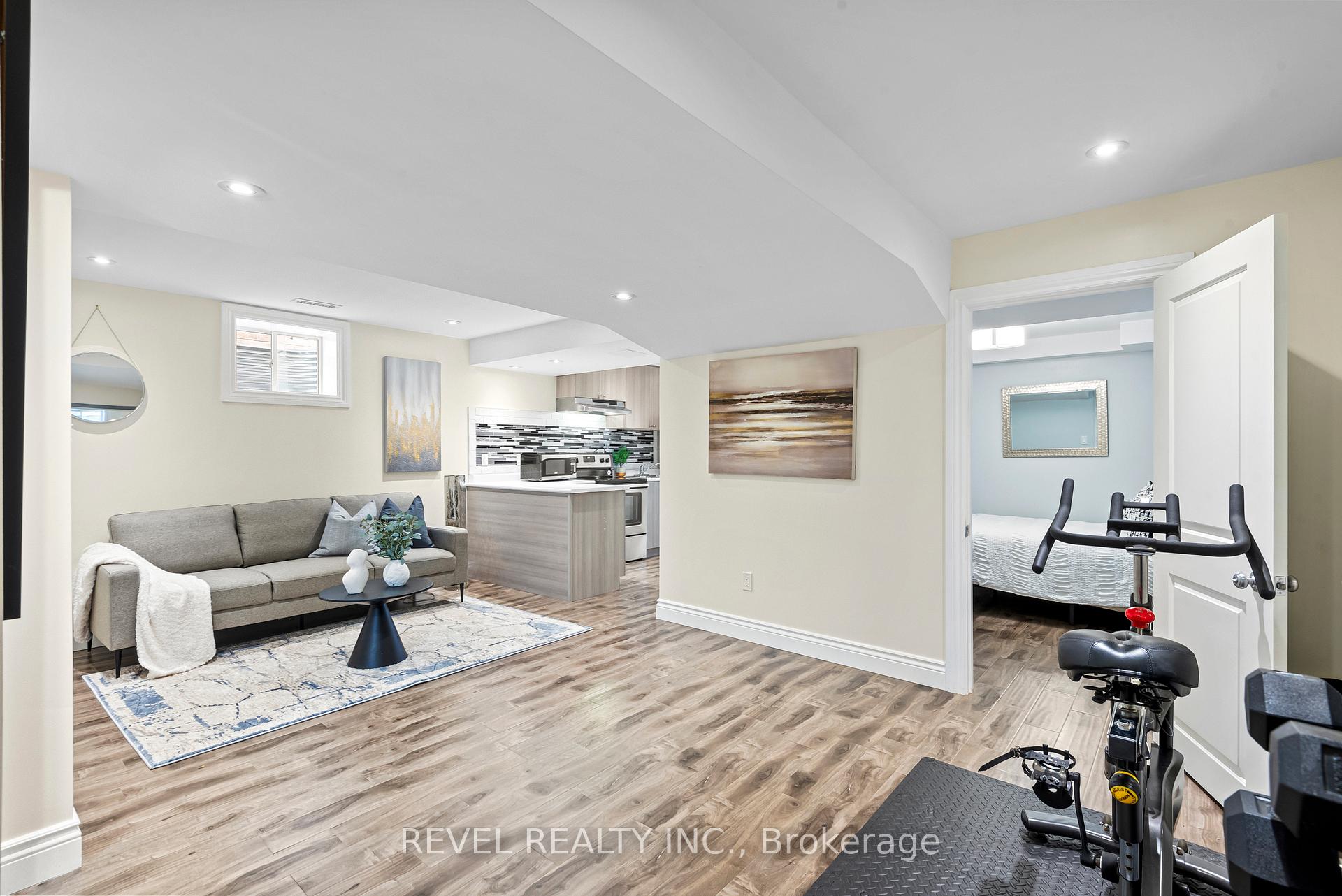 Photo 34 of 25 Mccourt Drive, Ajax, South East — HOMEH