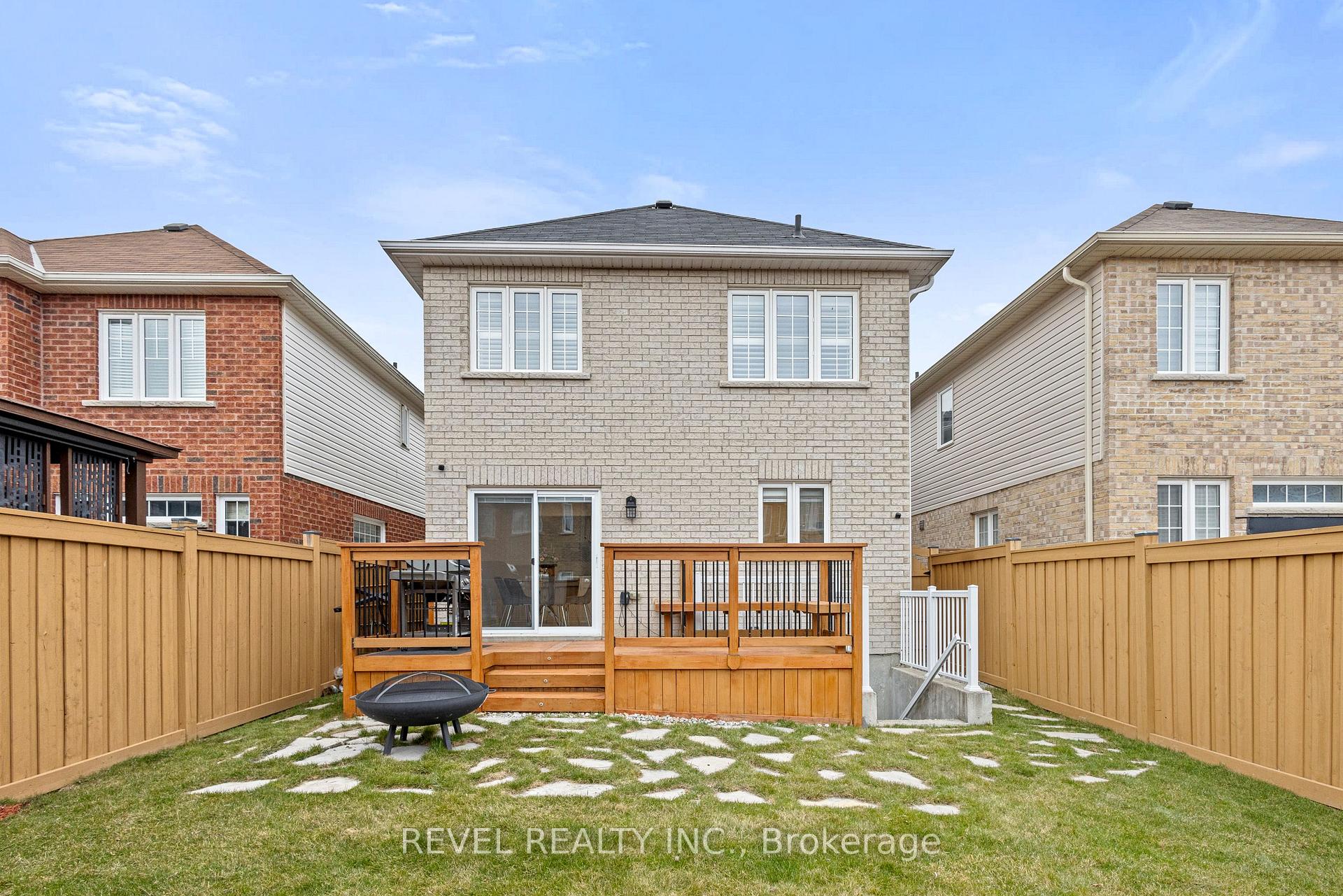 Photo 42 of 25 Mccourt Drive, Ajax, South East — HOMEH