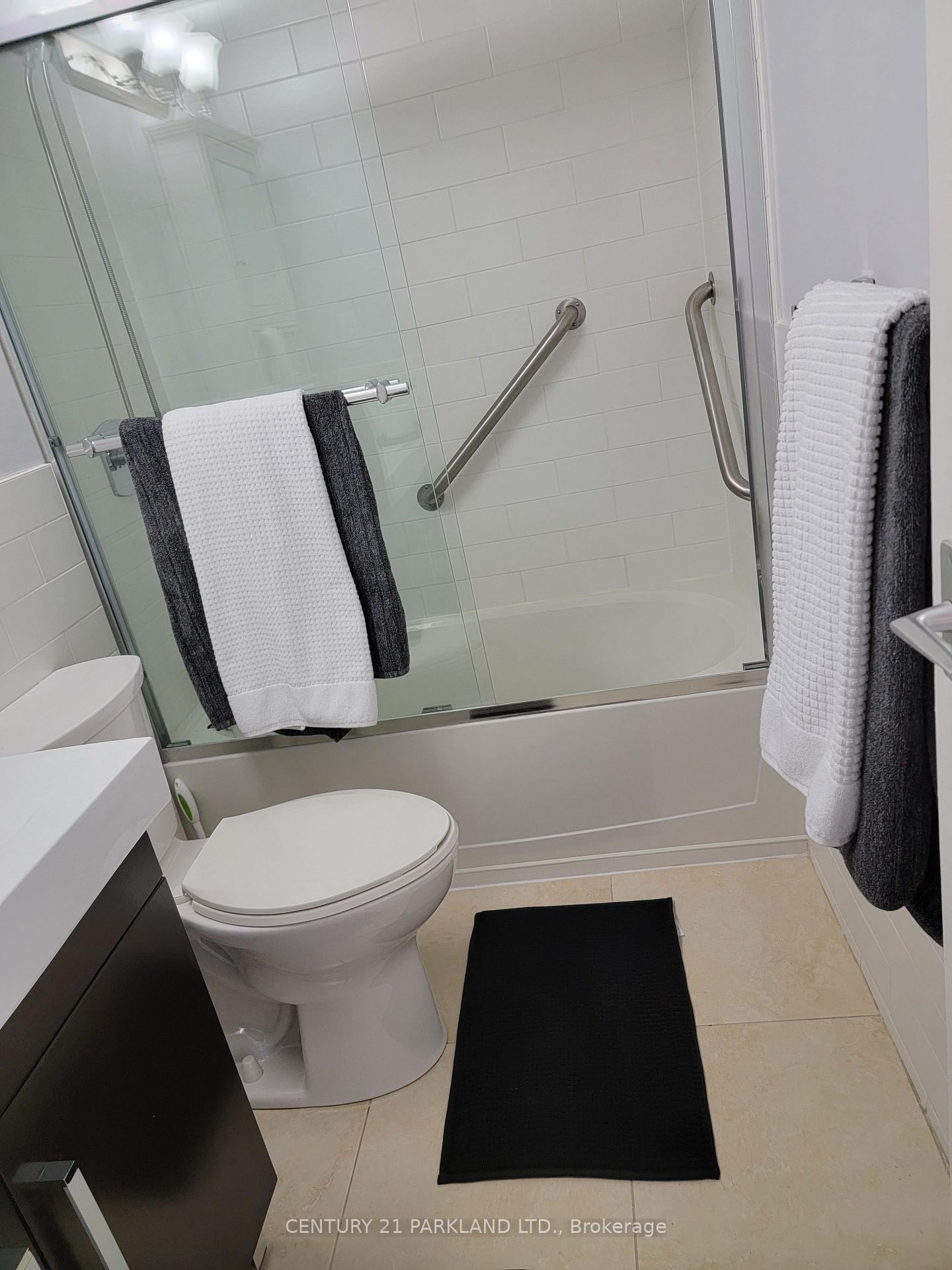 Photo 20 of Unit 3015, 1 Massey Square, Toronto, Crescent Town — HOMEH
