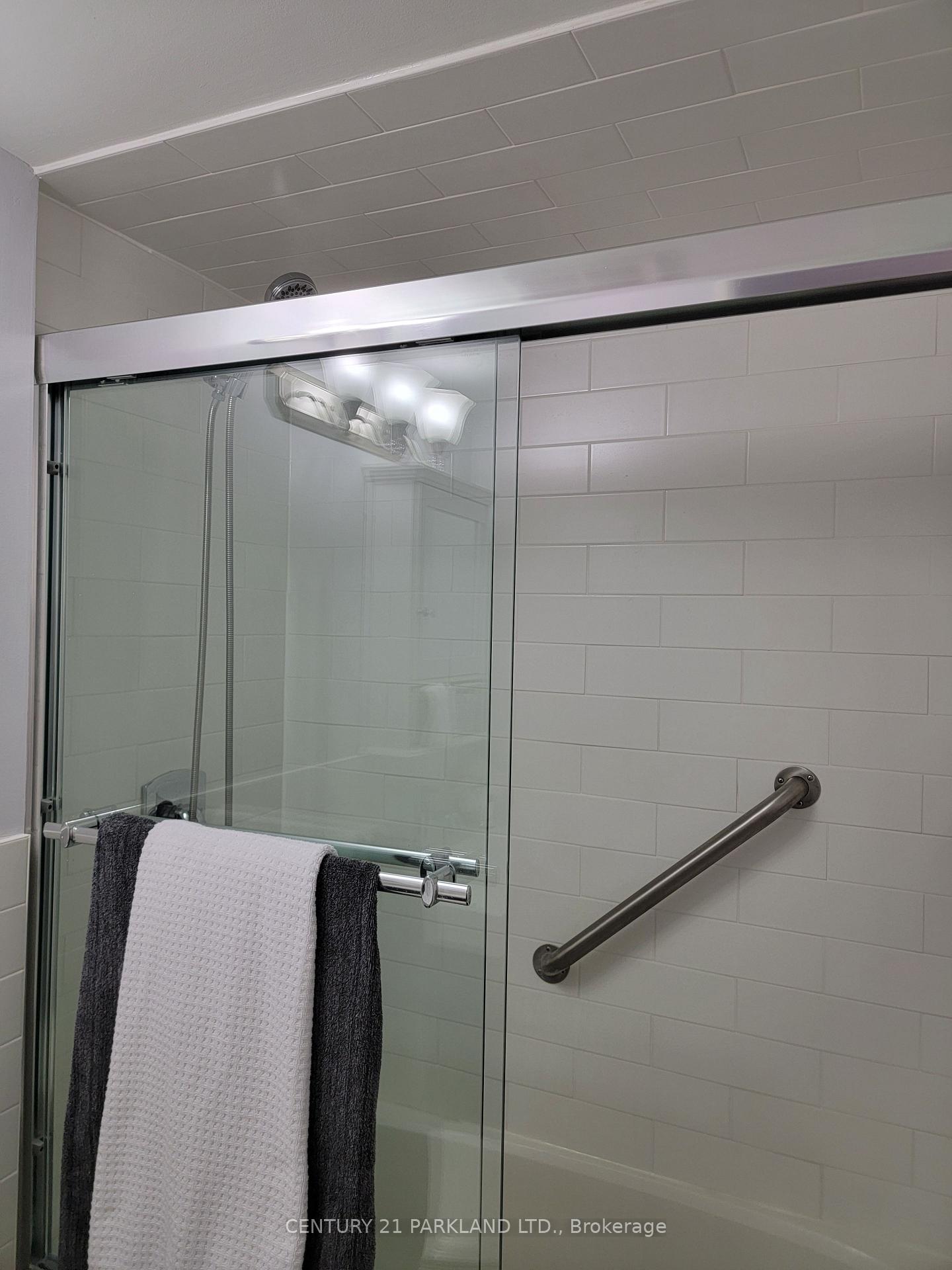 Photo 21 of Unit 3015, 1 Massey Square, Toronto, Crescent Town — HOMEH