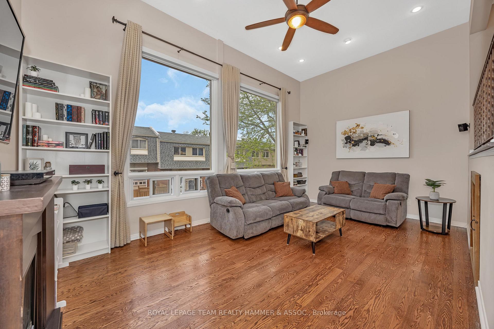 Photo 3 of 2425 Southvale Crescent, Ottawa, Sheffield Glen/Industrial Park — HOMEH