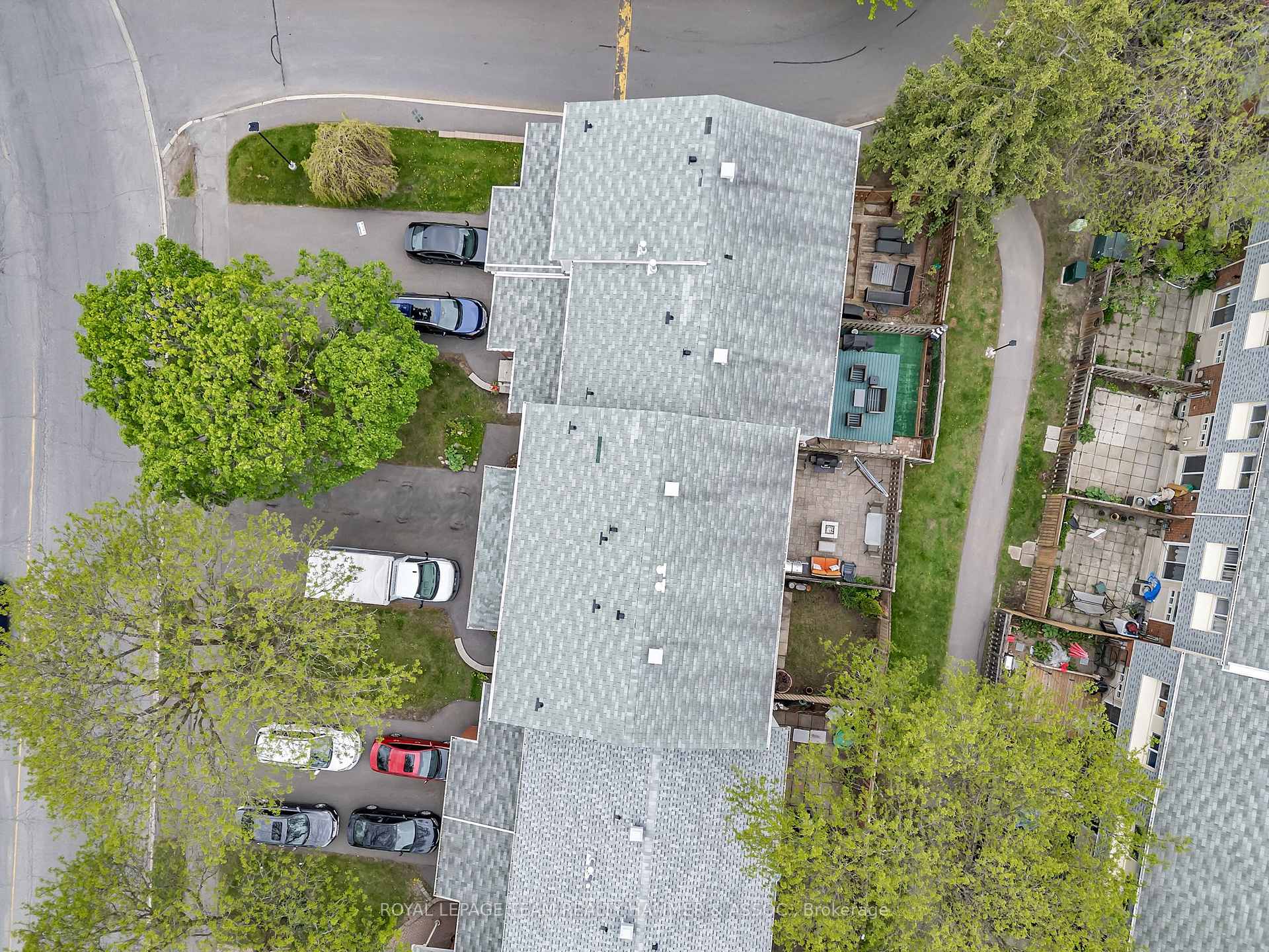 Photo 21 of 2425 Southvale Crescent, Ottawa, Sheffield Glen/Industrial Park — HOMEH