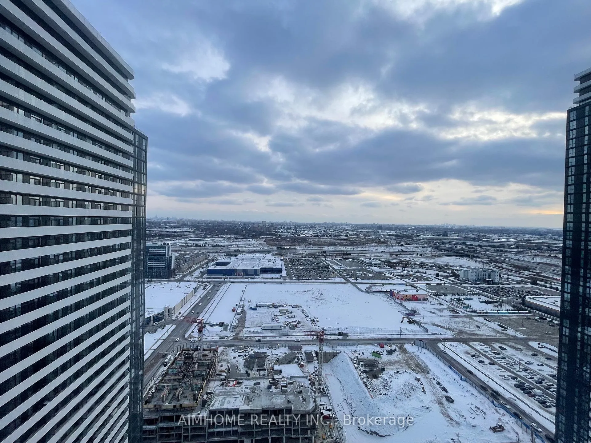 Photo 14 of Unit 3710, 8 Interchange Way, Vaughan, Vaughan Corporate Centre — HOMEH
