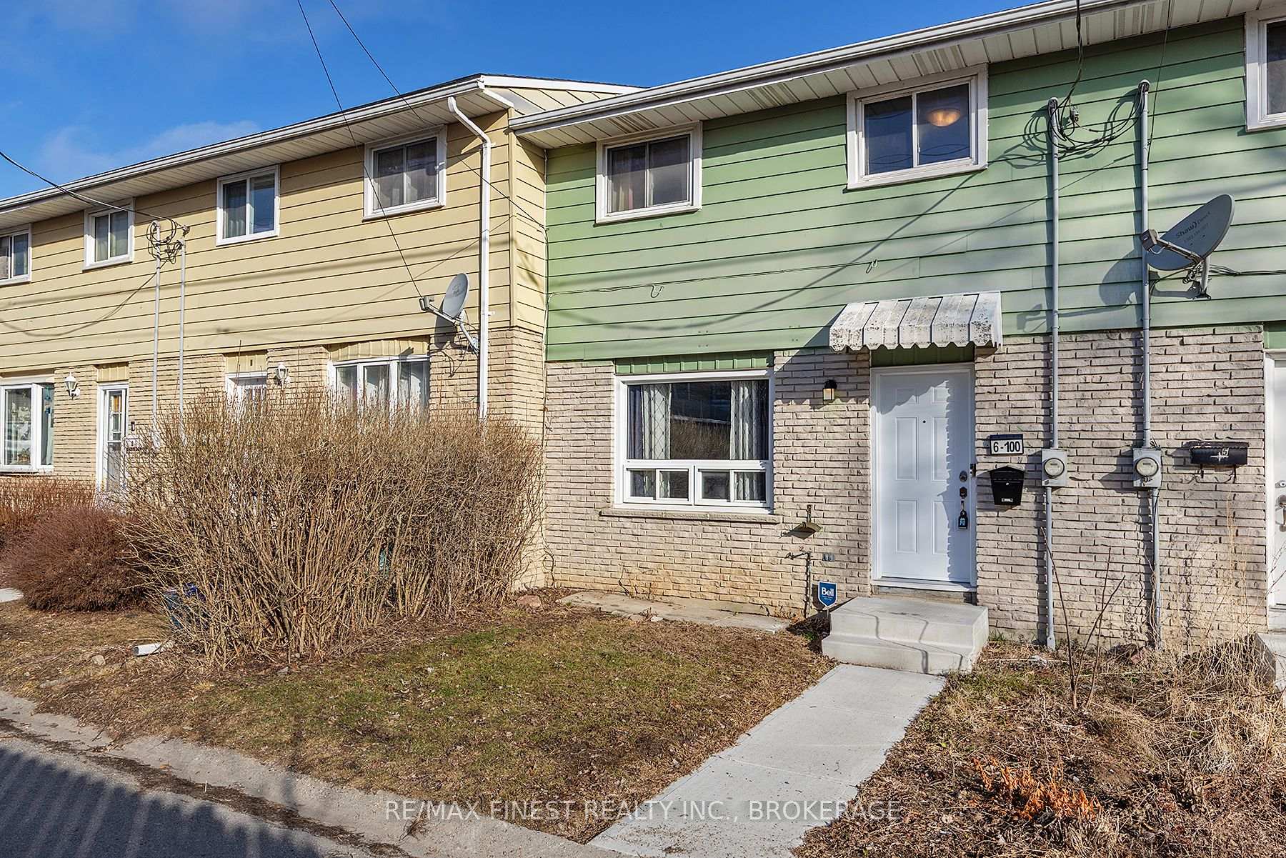 Photo 3 of Unit 6, 100 Thomas Street, Kingston, East of Sir John A. Blvd — HOMEH