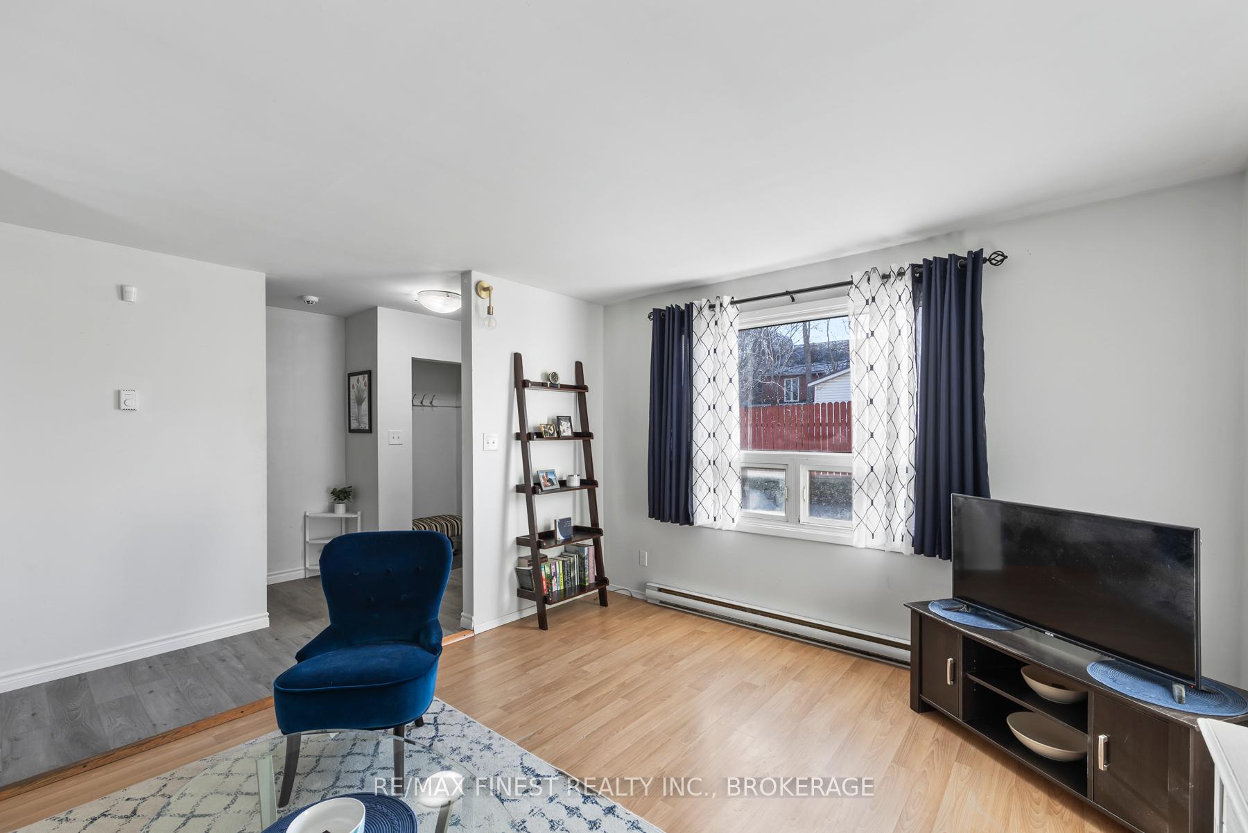 Photo 12 of Unit 6, 100 Thomas Street, Kingston, East of Sir John A. Blvd — HOMEH