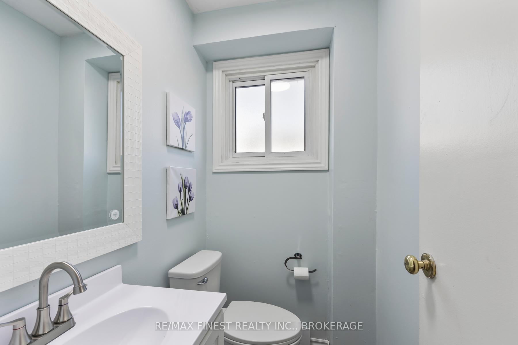 Photo 17 of Unit 6, 100 Thomas Street, Kingston, East of Sir John A. Blvd — HOMEH