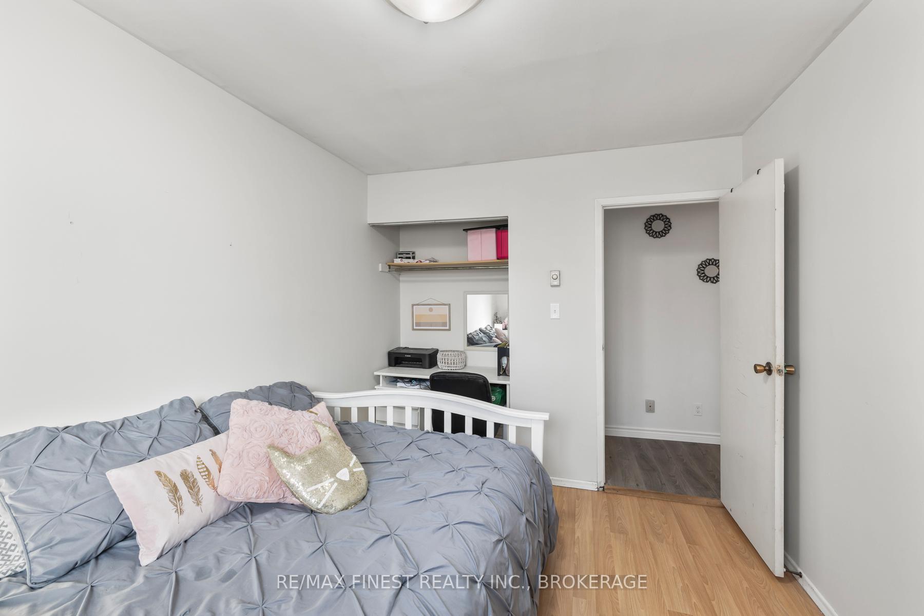 Photo 26 of Unit 6, 100 Thomas Street, Kingston, East of Sir John A. Blvd — HOMEH