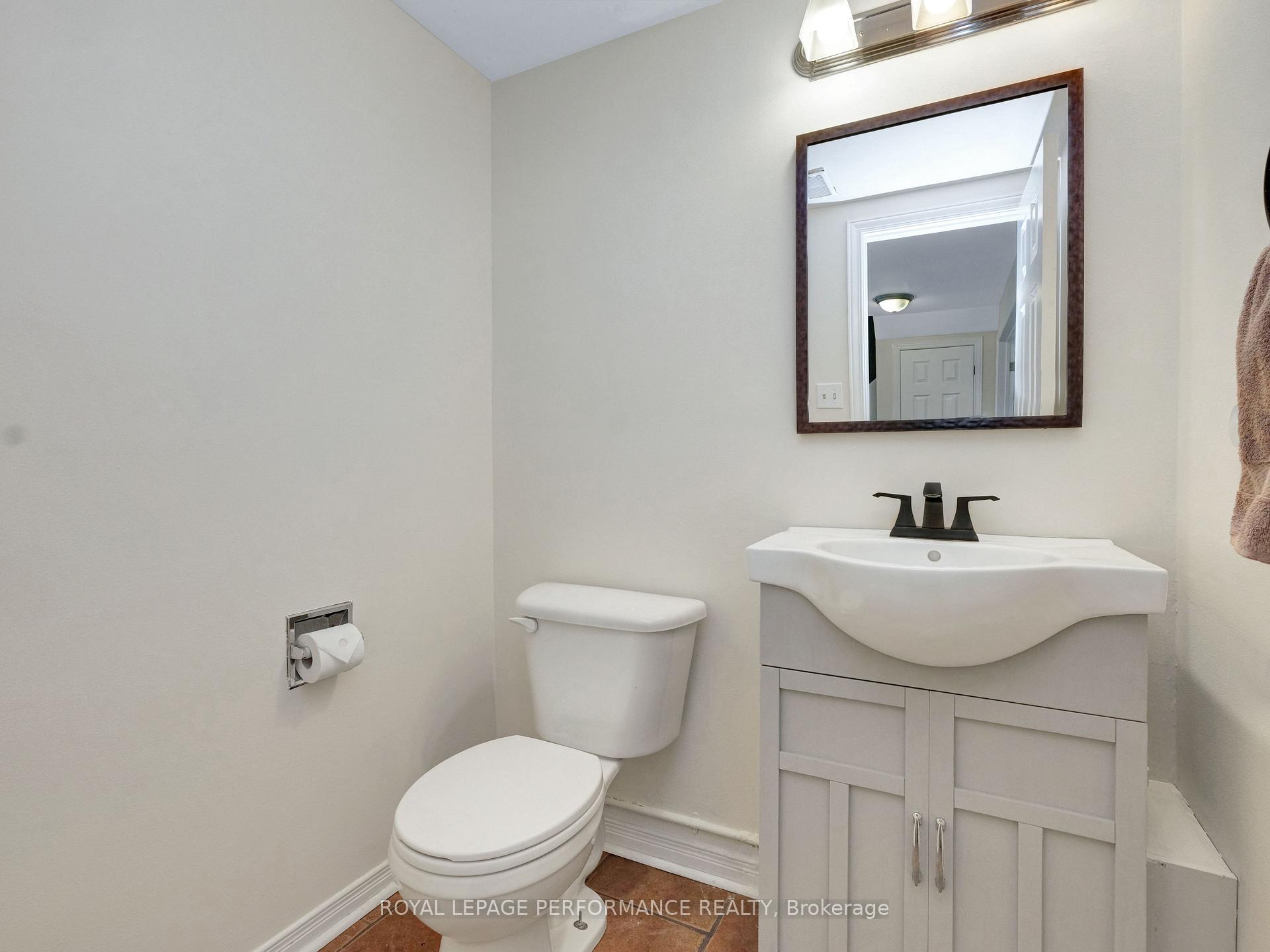 Photo 8 of 12B Maple Ridge Crescent, Ottawa, Barrhaven - Pheasant Run — HOMEH