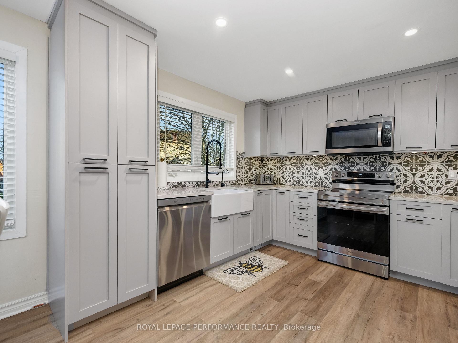 Photo 14 of 12B Maple Ridge Crescent, Ottawa, Barrhaven - Pheasant Run — HOMEH