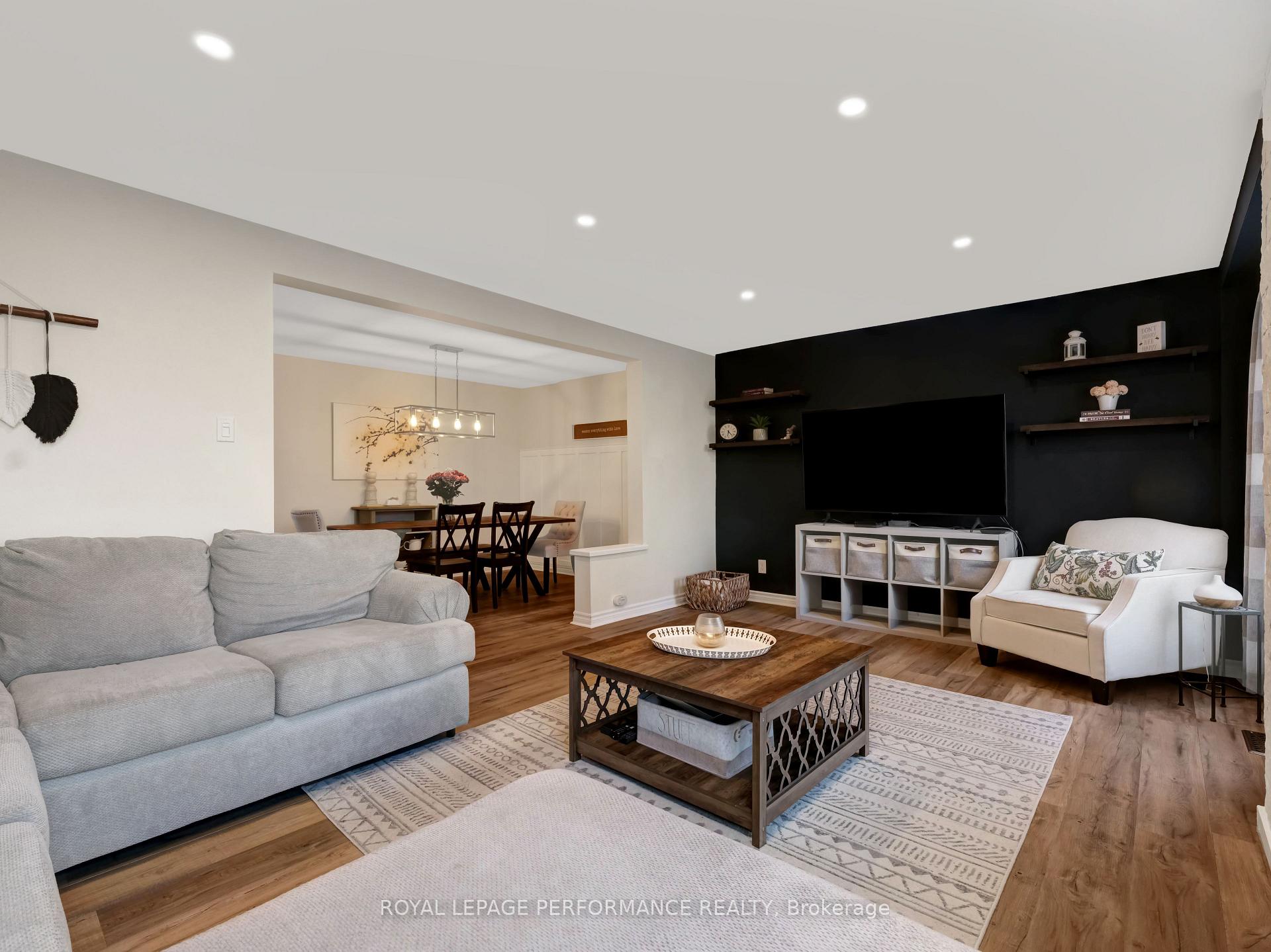 Photo 21 of 12B Maple Ridge Crescent, Ottawa, Barrhaven - Pheasant Run — HOMEH