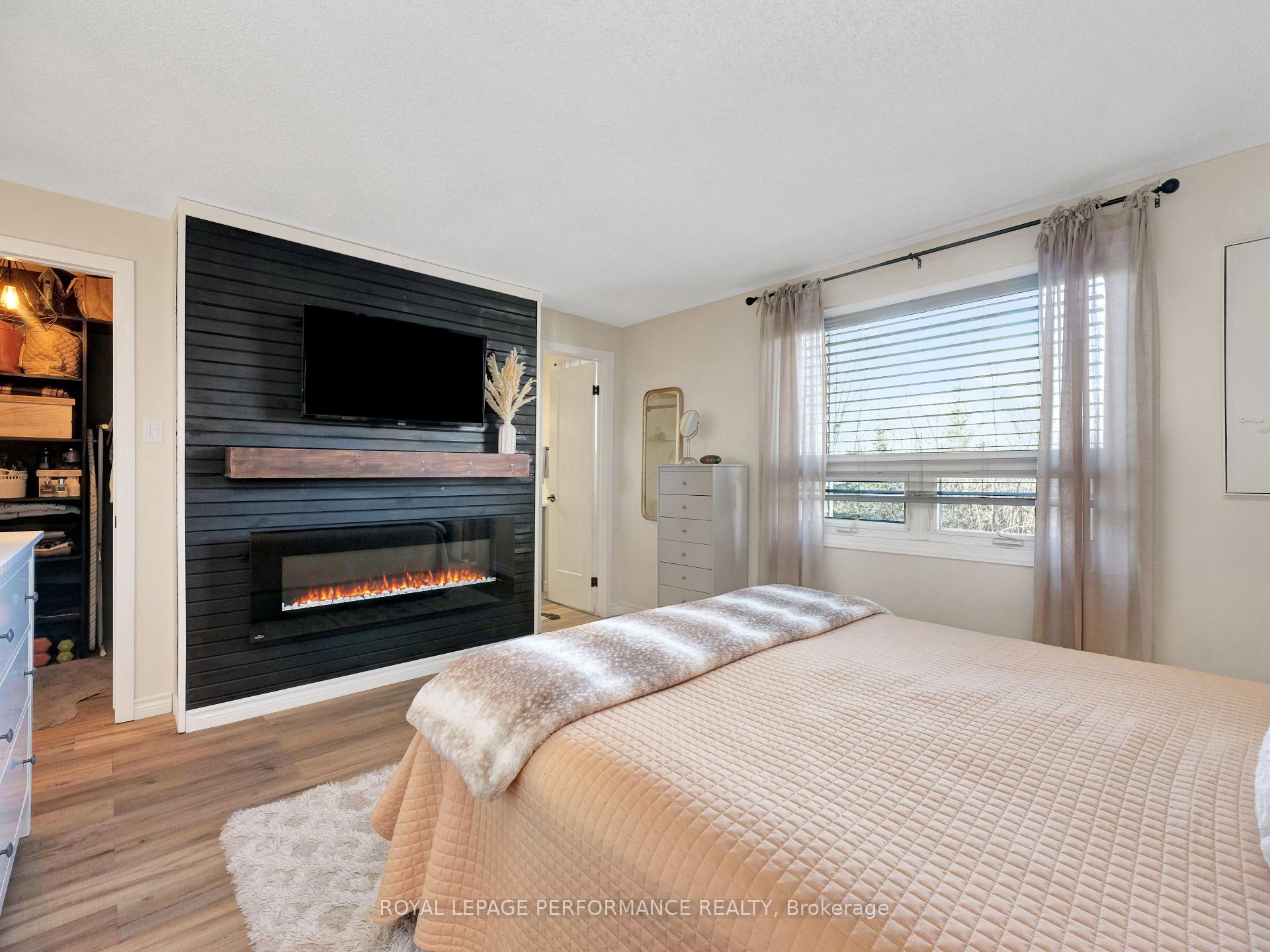 Photo 30 of 12B Maple Ridge Crescent, Ottawa, Barrhaven - Pheasant Run — HOMEH