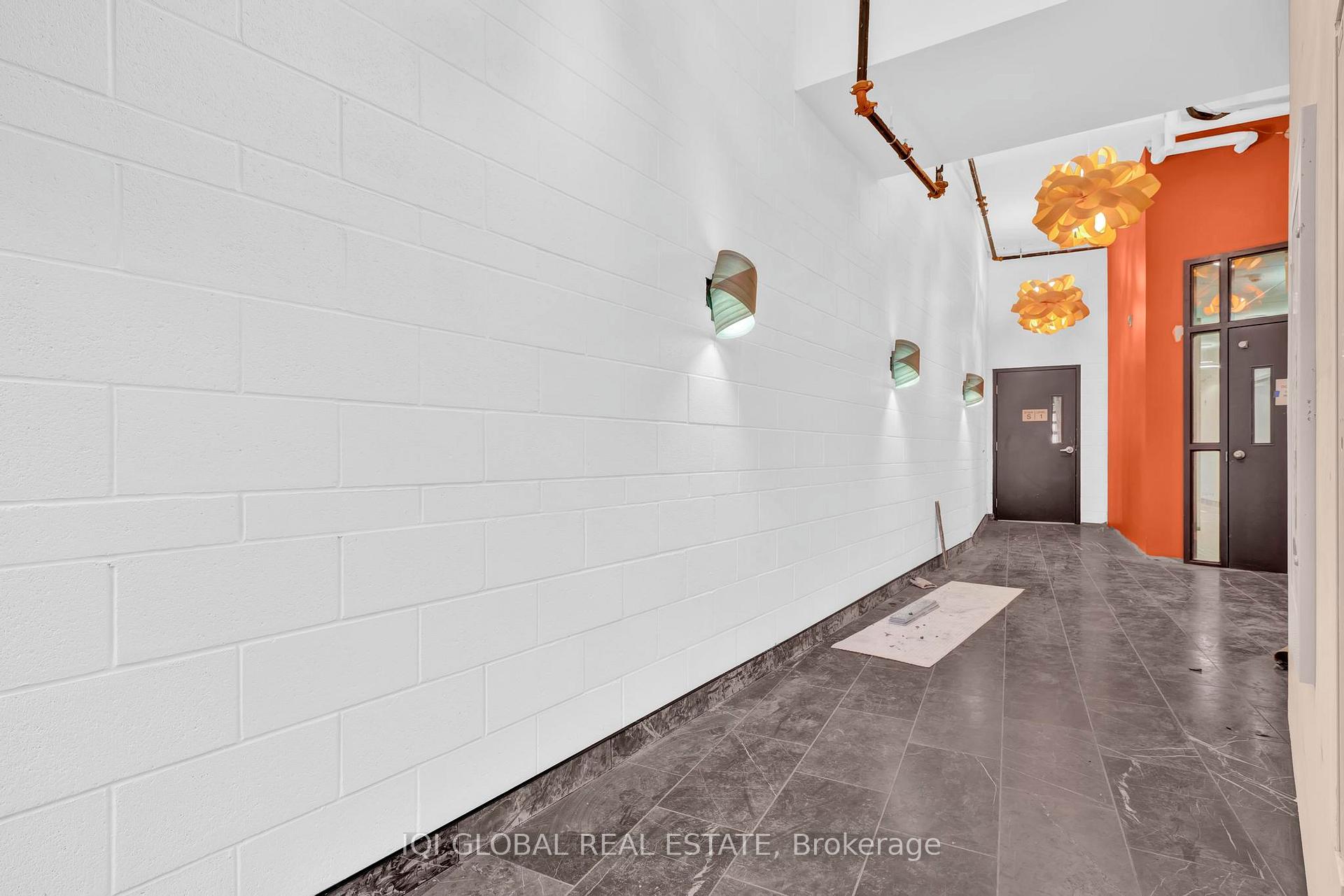 Photo 5 of Unit 404, 121 King Street E, Hamilton, Beasley — HOMEH