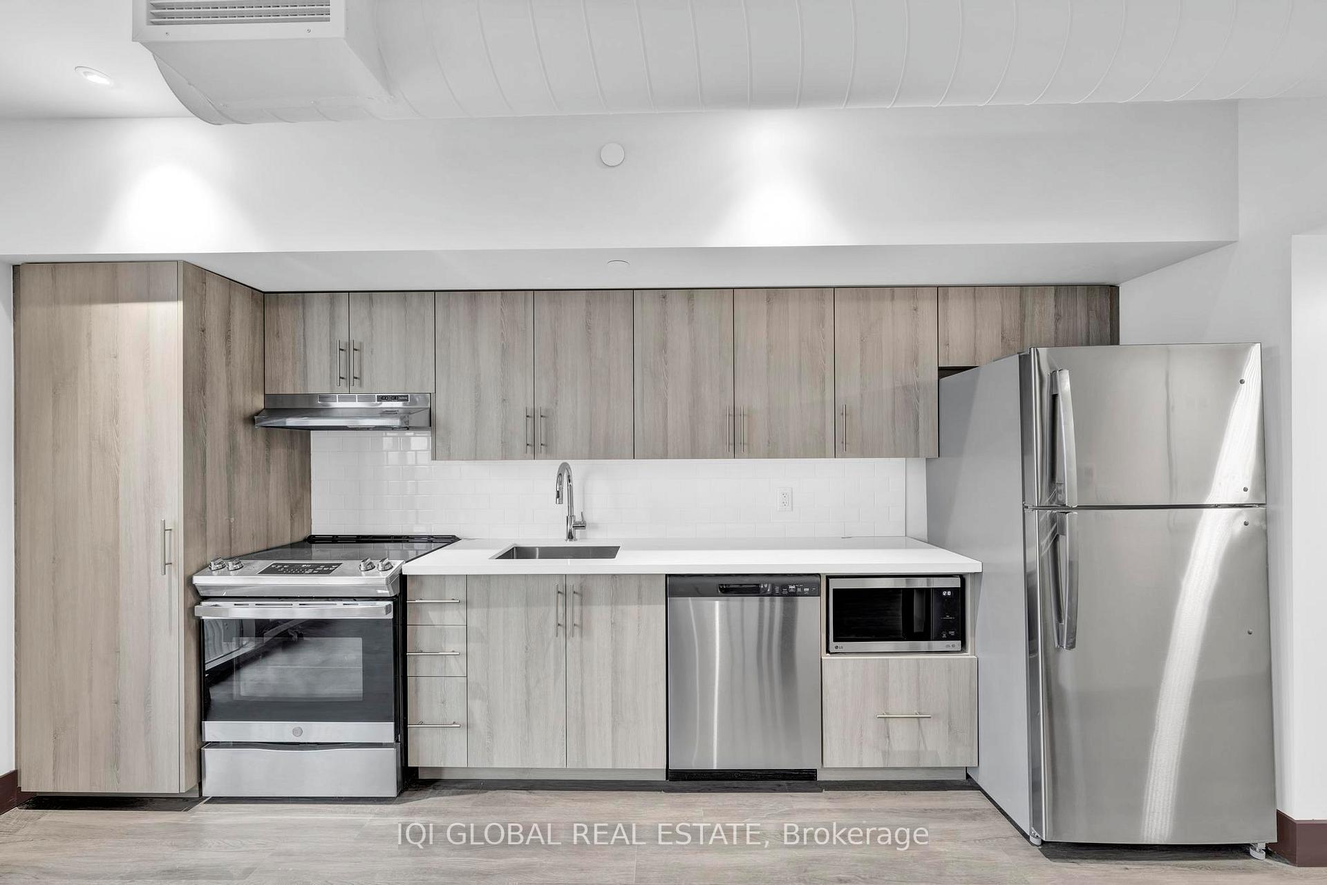 Photo 7 of Unit 404, 121 King Street E, Hamilton, Beasley — HOMEH
