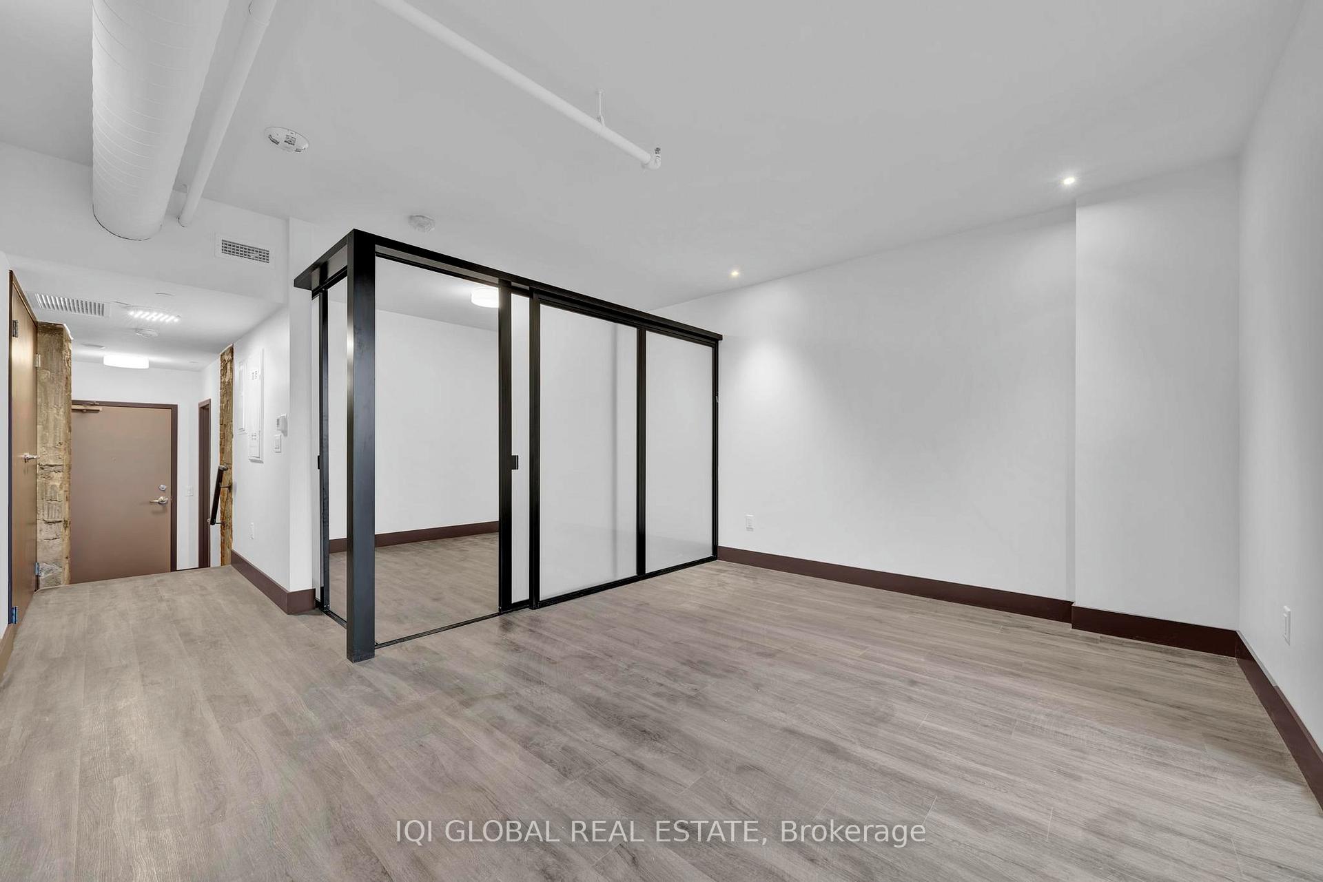Photo 12 of Unit 404, 121 King Street E, Hamilton, Beasley — HOMEH