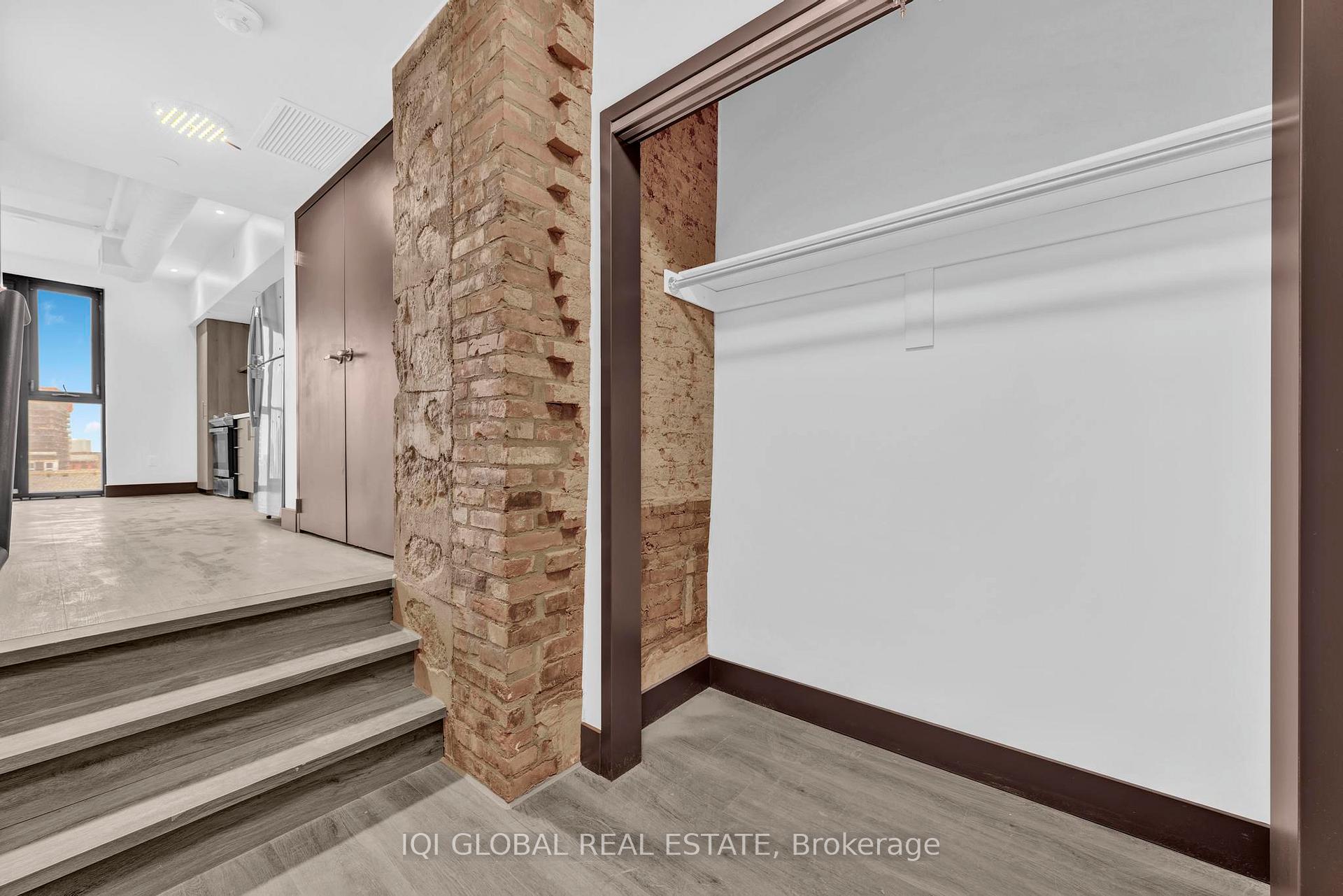 Photo 16 of Unit 404, 121 King Street E, Hamilton, Beasley — HOMEH