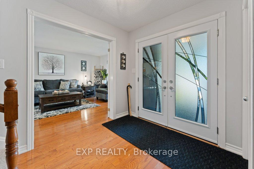 Photo 5 of 10 Thompson Court, Belleville, Belleville Ward — HOMEH
