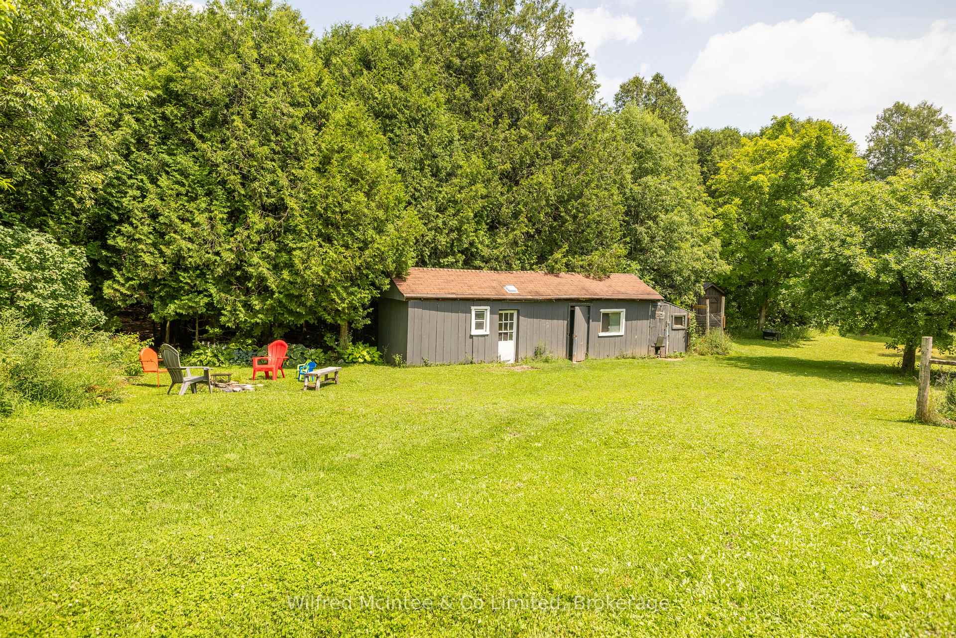 Photo 17 of 620026 Robson Road, Chatsworth — HOMEH