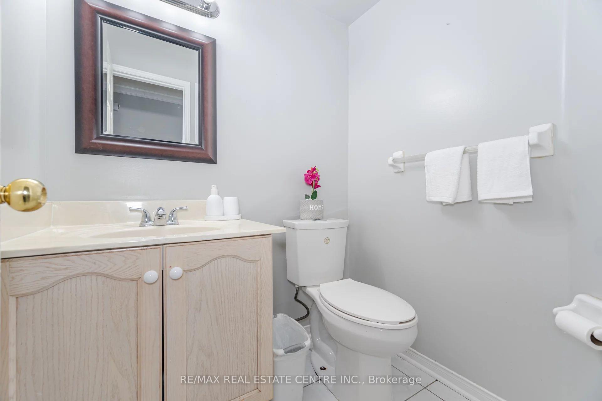 Photo 14 of Unit 14, 35 Malta Avenue, Brampton, Fletcher's Creek South — HOMEH