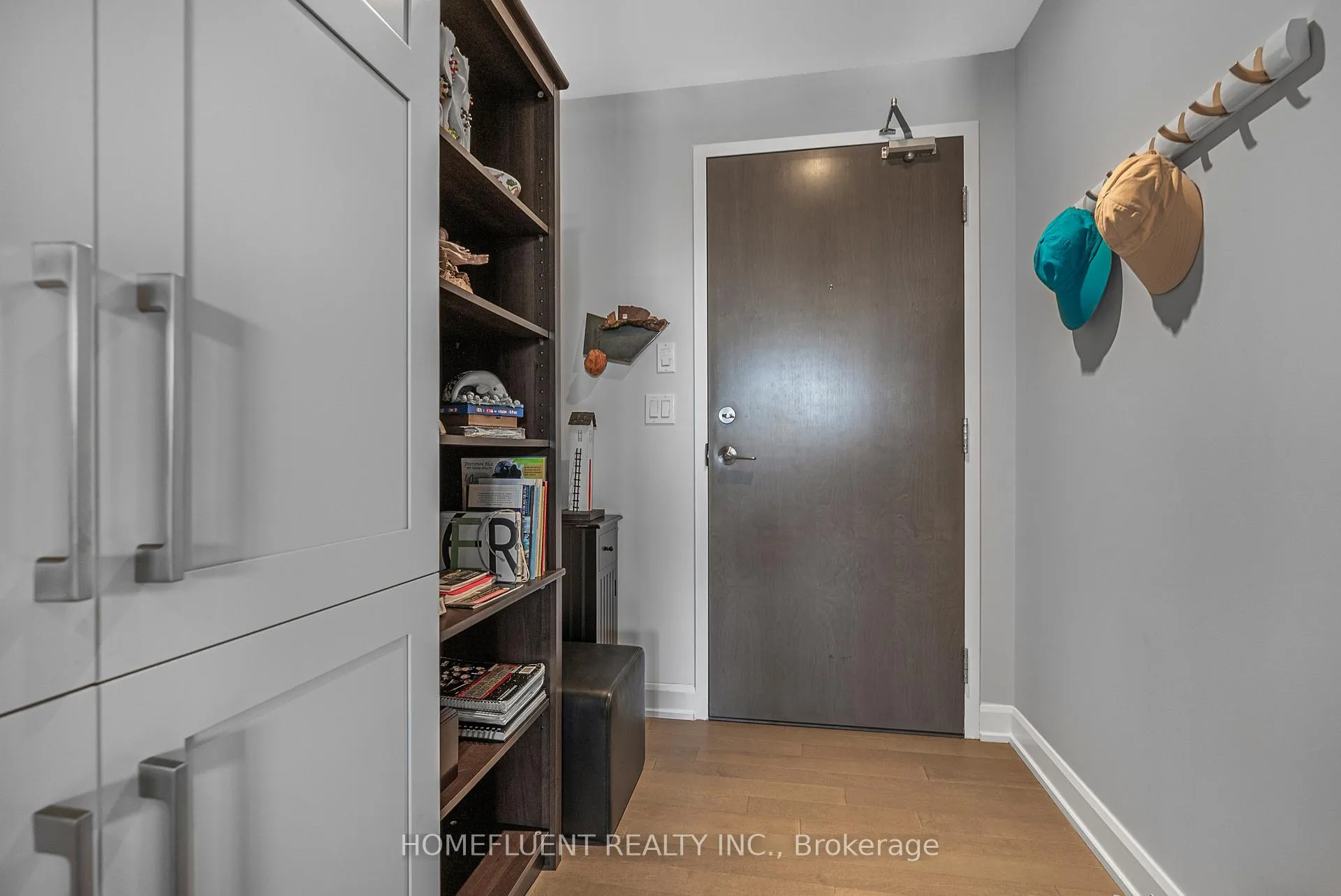 Photo 4 of Unit 305, 10 Rosemount Avenue, Ottawa, Hintonburg — HOMEH