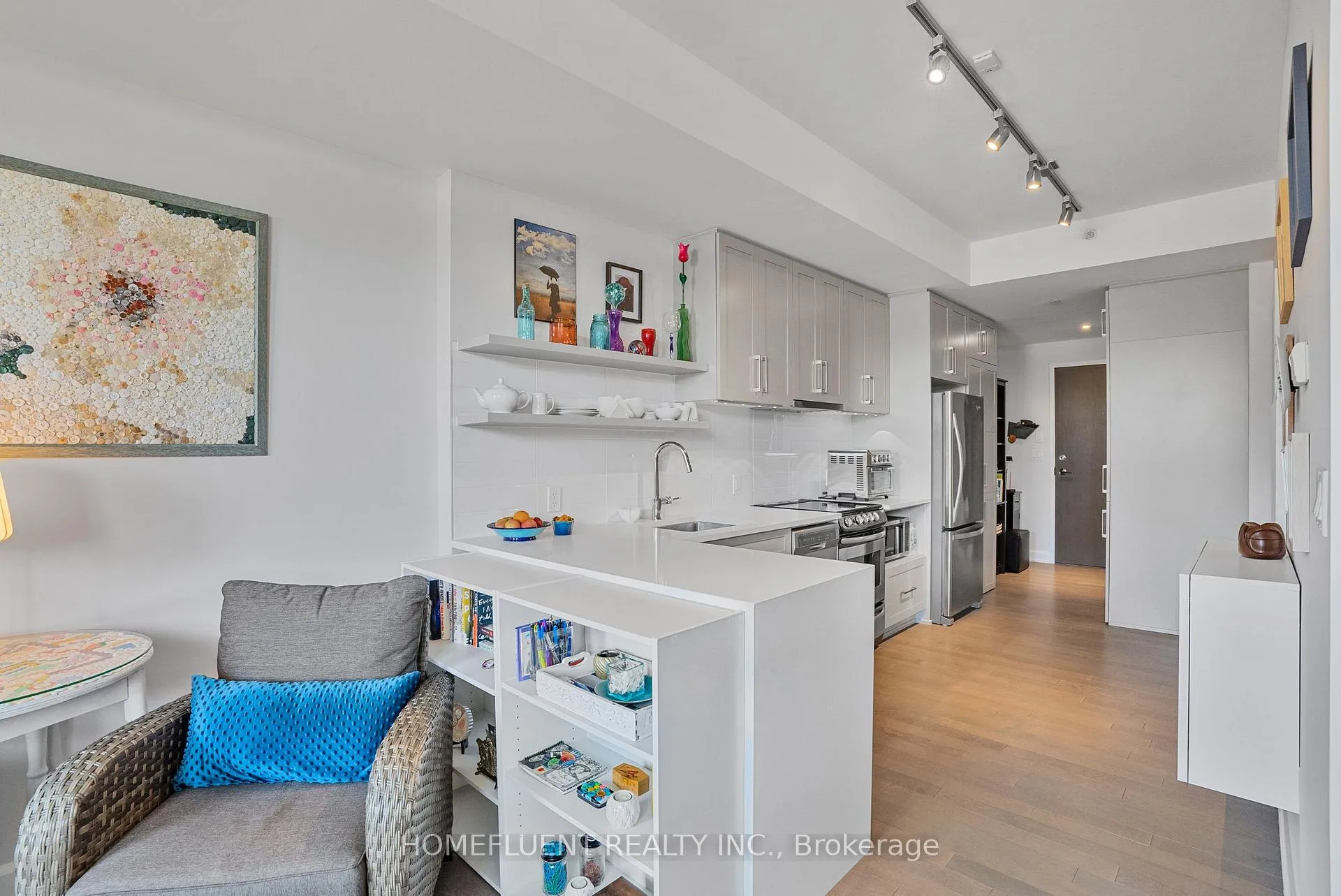 Photo 10 of Unit 305, 10 Rosemount Avenue, Ottawa, Hintonburg — HOMEH