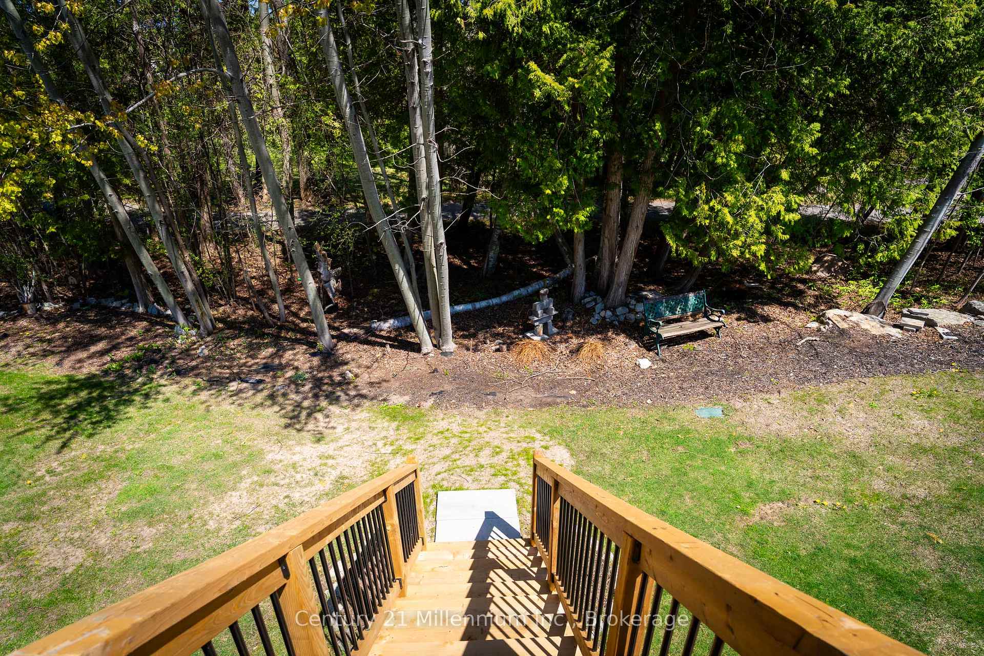 Photo 70 of 1 Westwind Drive, Collingwood — HOMEH