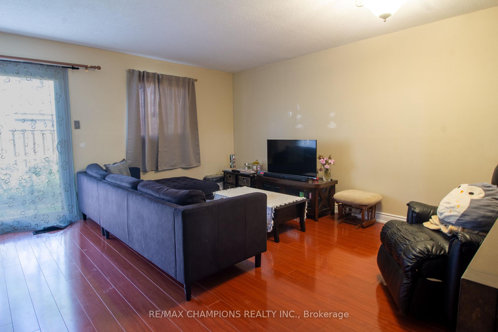 Photo 7 of Unit 72, 105 Hansen Road N, Brampton, Madoc — HOMEH