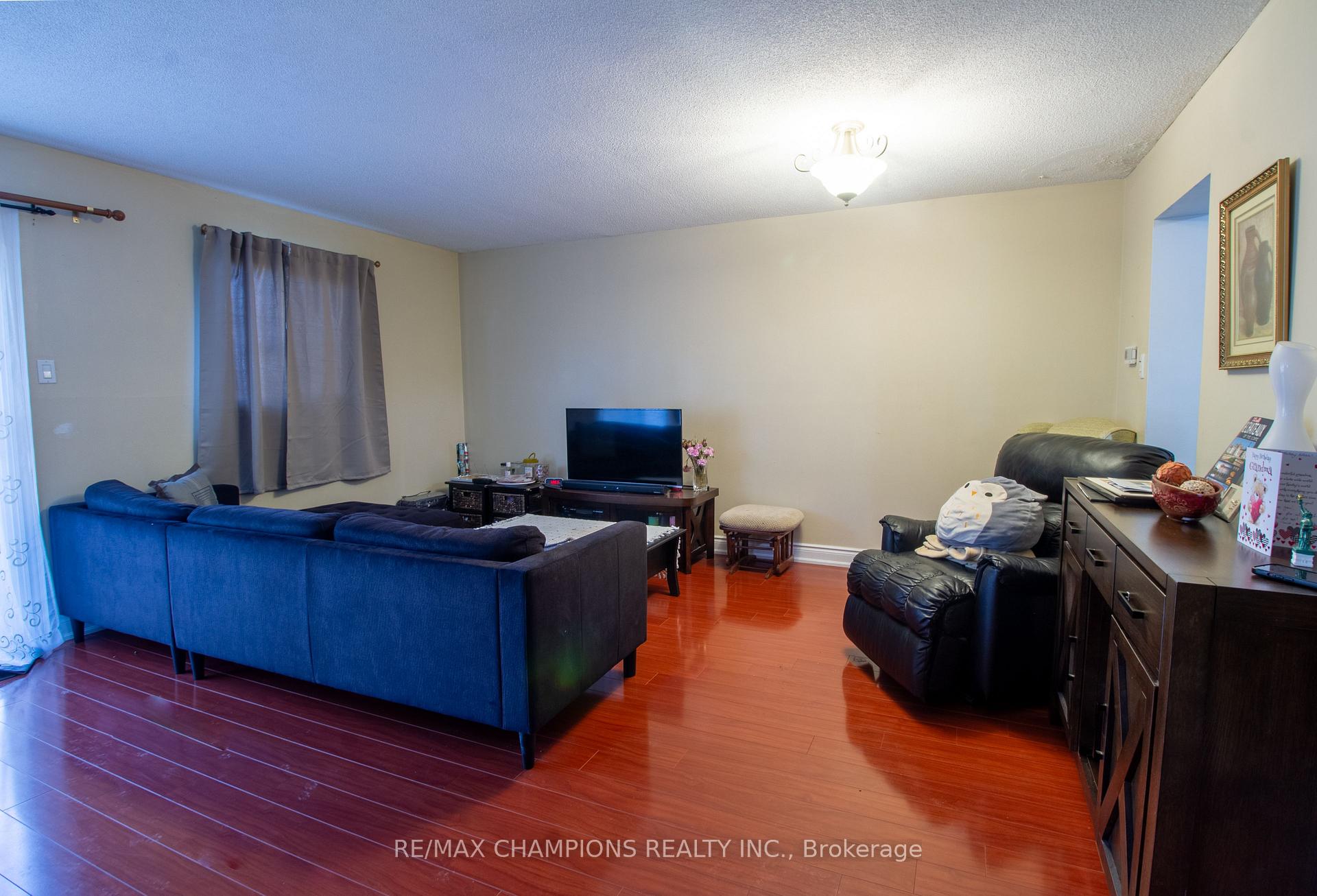 Photo 8 of Unit 72, 105 Hansen Road N, Brampton, Madoc — HOMEH