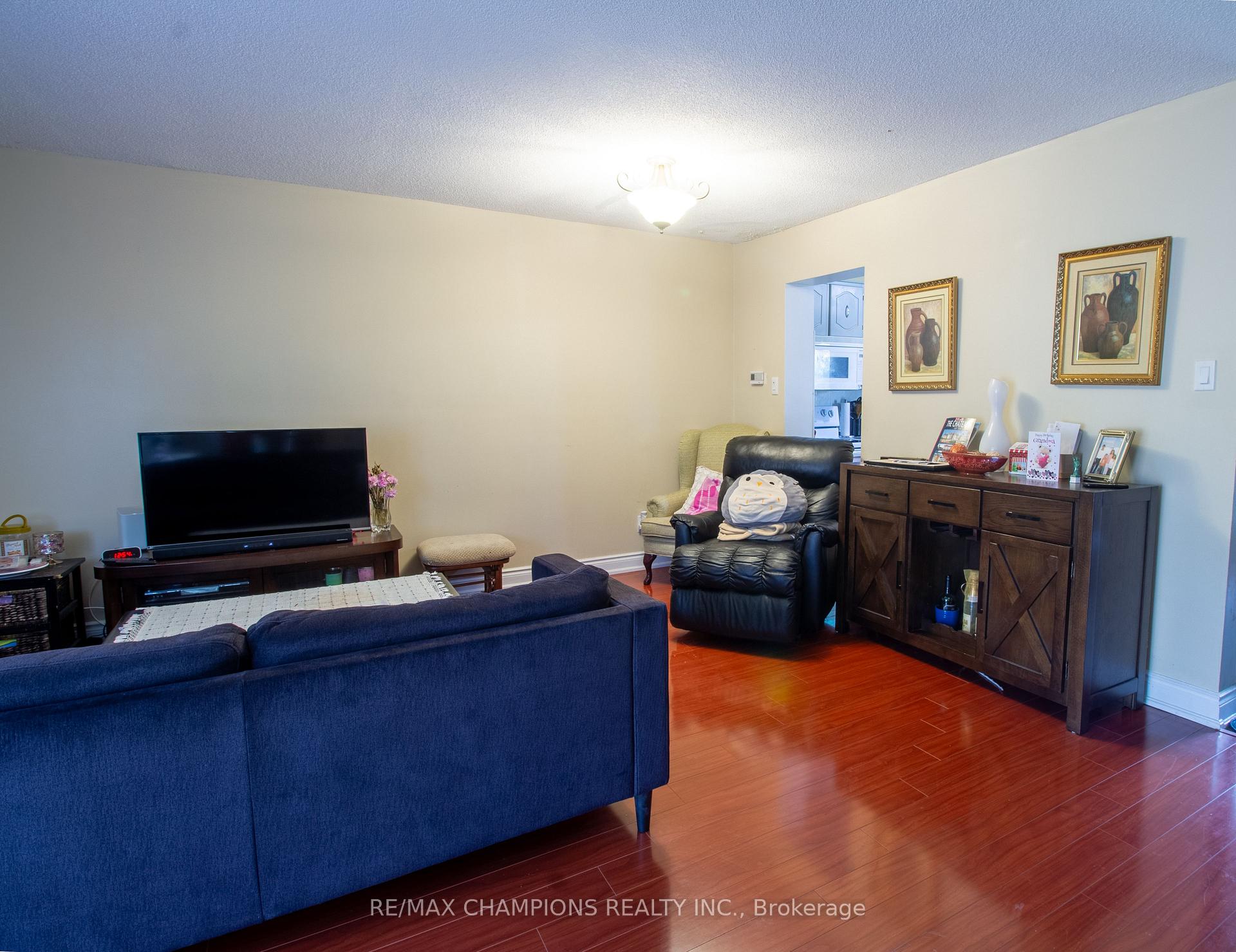 Photo 9 of Unit 72, 105 Hansen Road N, Brampton, Madoc — HOMEH