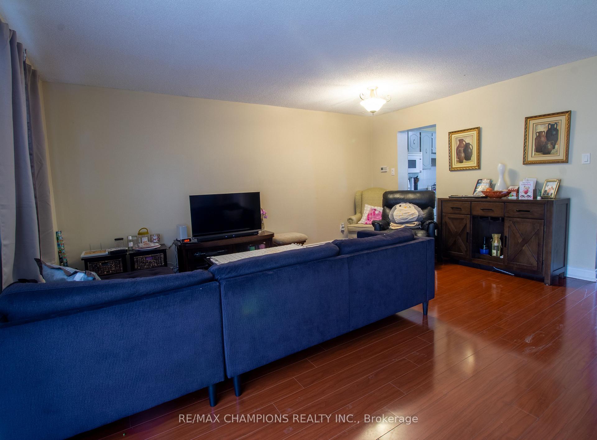 Photo 10 of Unit 72, 105 Hansen Road N, Brampton, Madoc — HOMEH