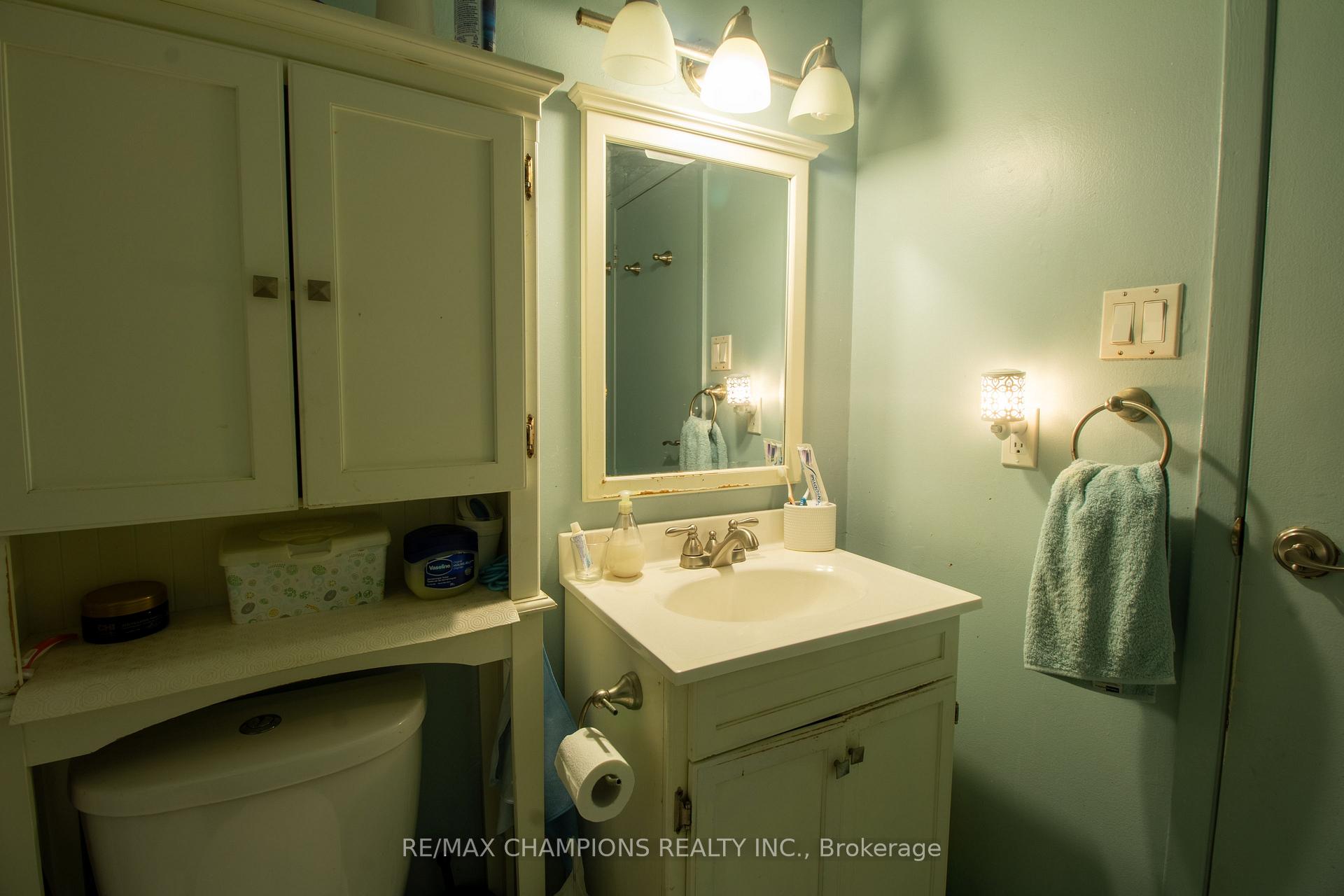 Photo 20 of Unit 72, 105 Hansen Road N, Brampton, Madoc — HOMEH