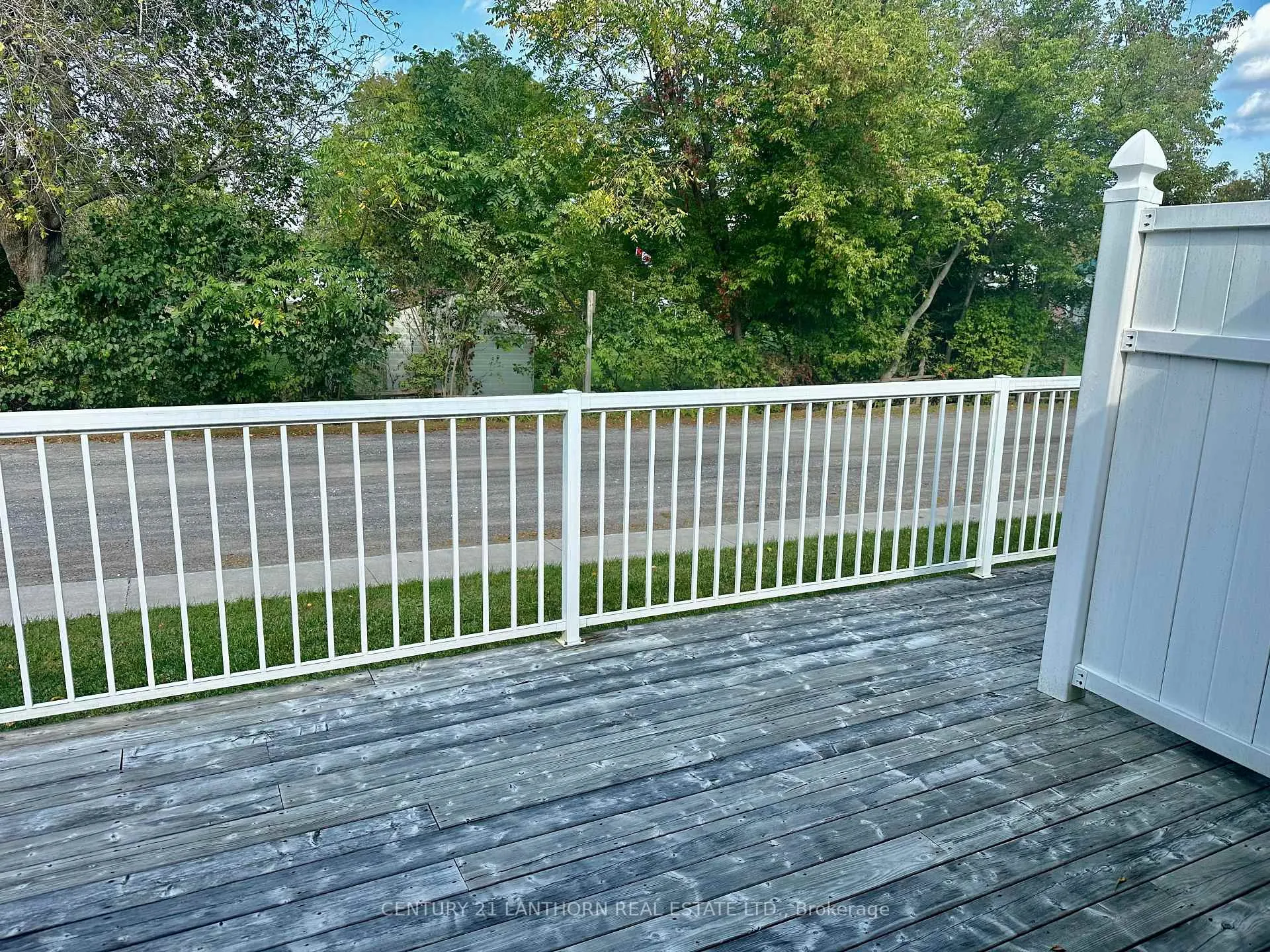 Photo 3 of Unit 3, 494 Metcalf Street, Tweed, Tweed (Village) — HOMEH