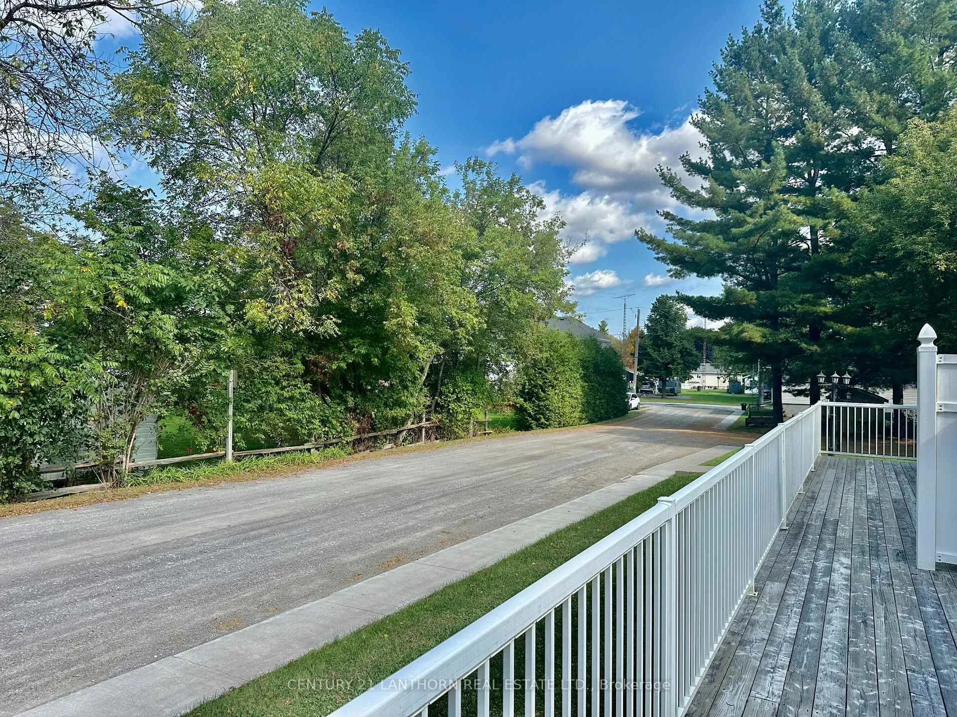 Photo 4 of Unit 3, 494 Metcalf Street, Tweed, Tweed (Village) — HOMEH