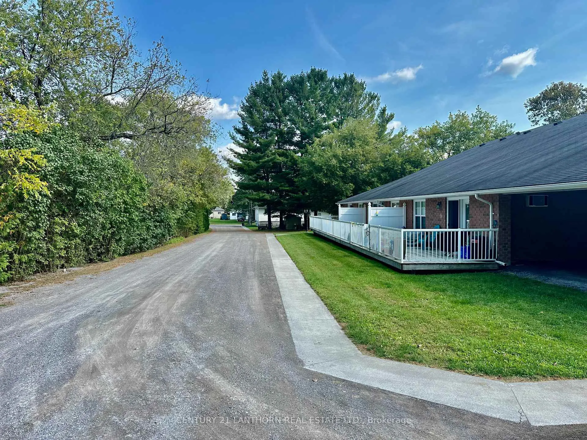 Photo 5 of Unit 3, 494 Metcalf Street, Tweed, Tweed (Village) — HOMEH