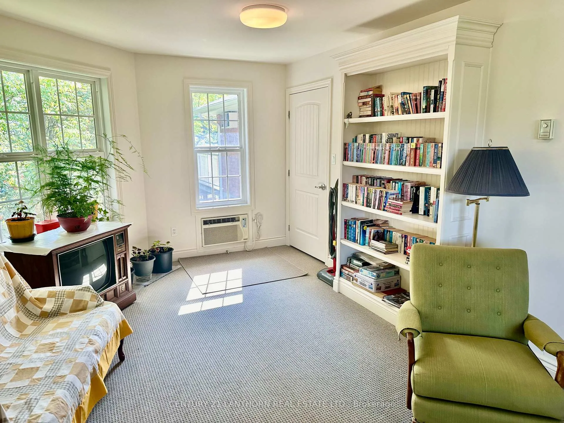 Photo 6 of Unit 3, 494 Metcalf Street, Tweed, Tweed (Village) — HOMEH