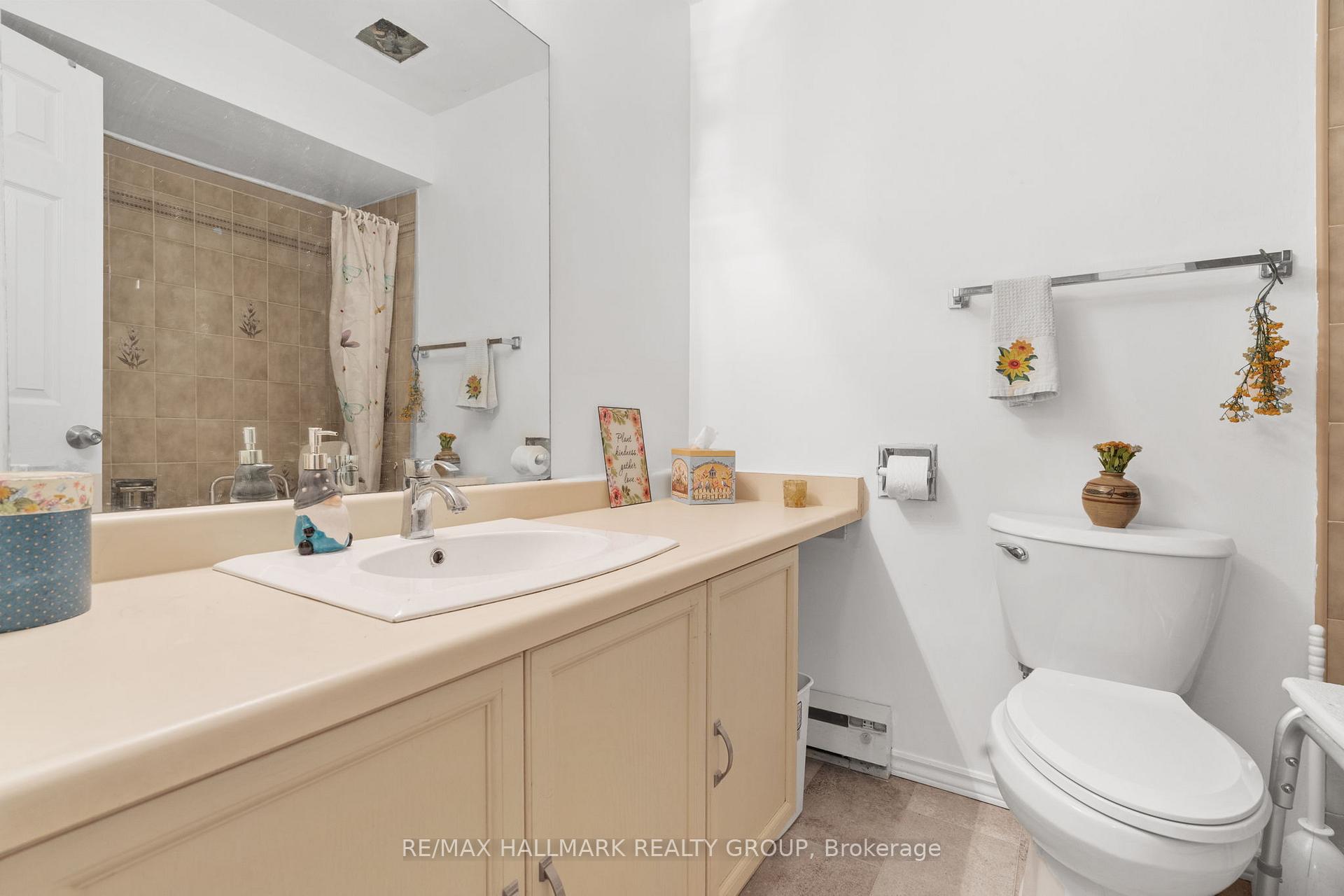 Photo 22 of Unit D, 3070 Councillors Way, Ottawa, Blossom Park/Leitrim — HOMEH