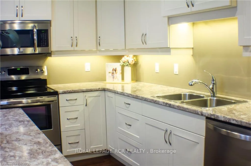 Photo 10 of Unit 30, 47 Fairhaven Lane, Goderich, Goderich (Town) — HOMEH