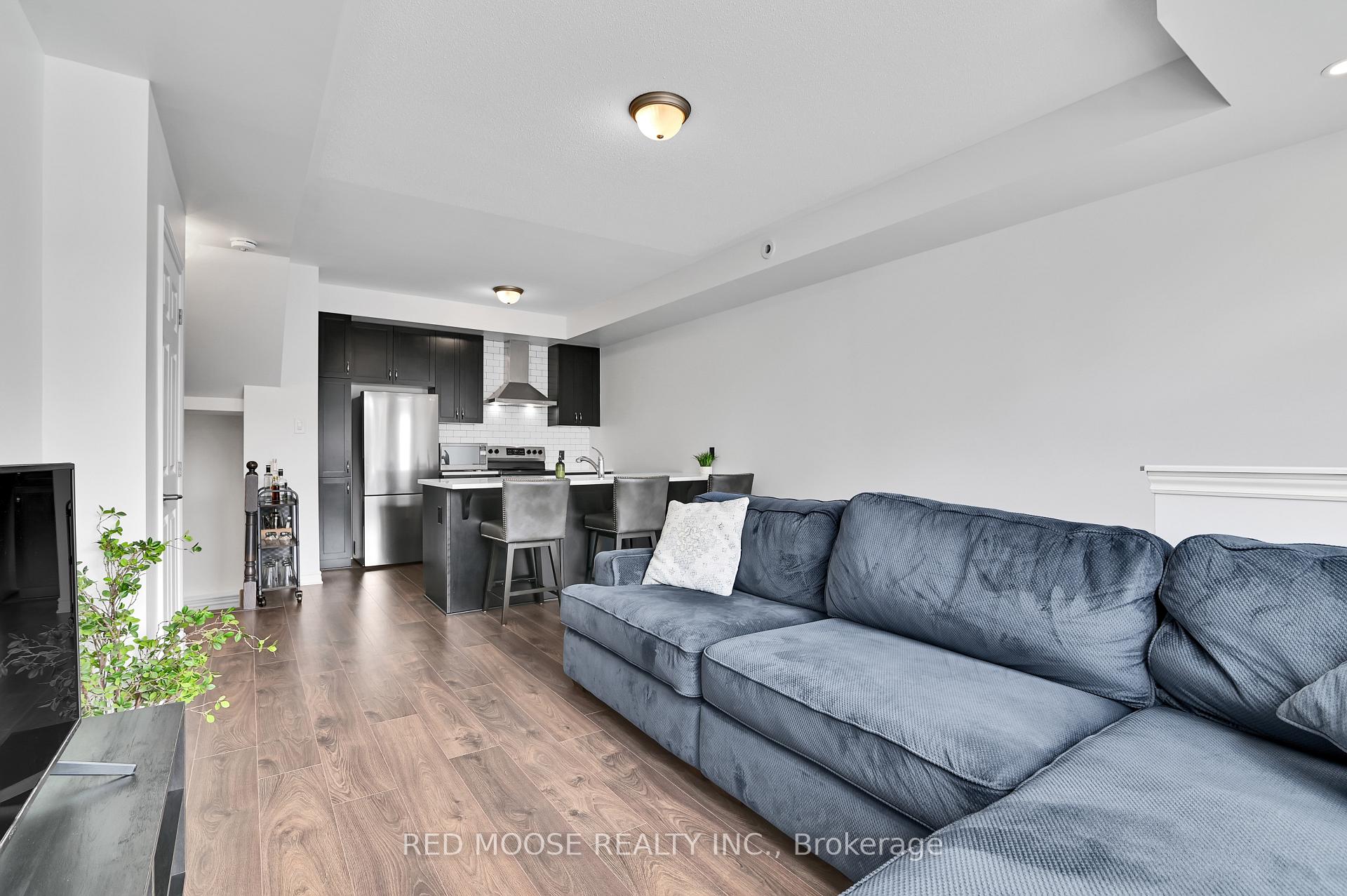 Photo 7 of 515 Takamose Private, Ottawa, CFB Rockcliffe and Area — HOMEH