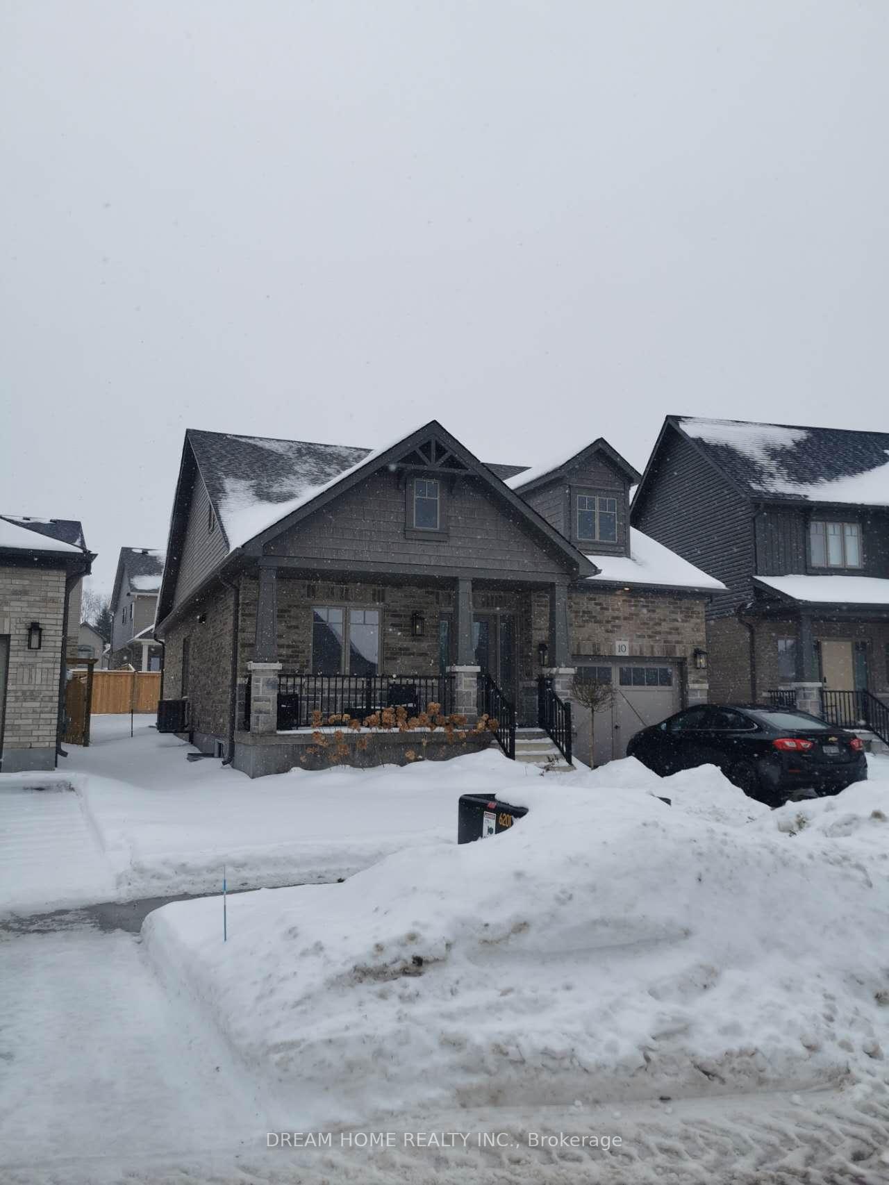 Photo 1 of 10 Mitchell Avenue, Collingwood — HOMEH