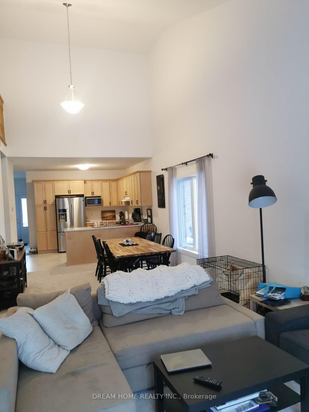 Photo 4 of 10 Mitchell Avenue, Collingwood — HOMEH