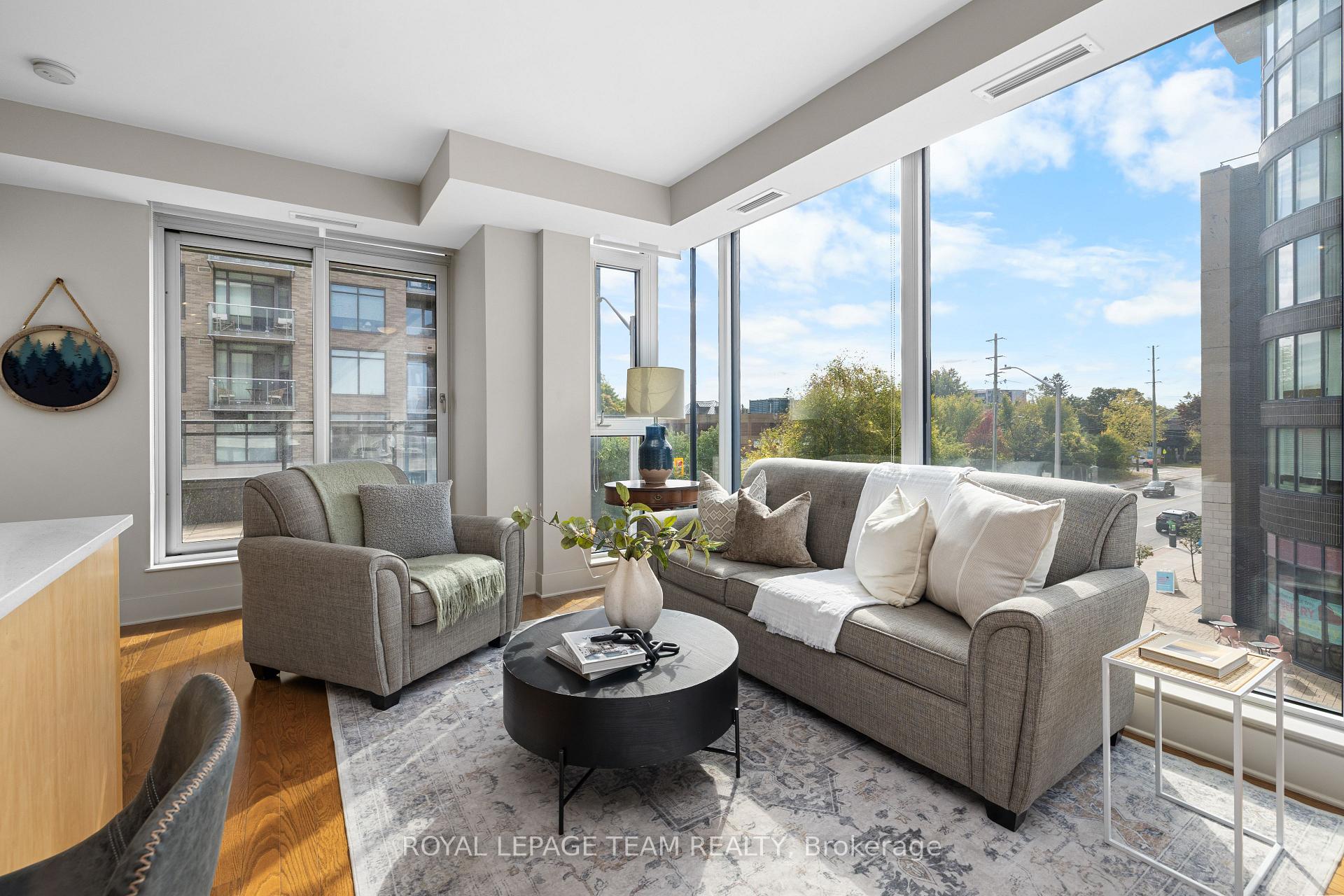 Photo 9 of Unit 306, 101 Richmond Road, Ottawa, Westboro South — HOMEH