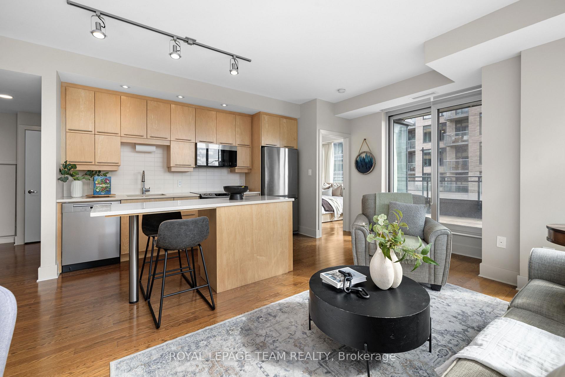 Photo 10 of Unit 306, 101 Richmond Road, Ottawa, Westboro South — HOMEH