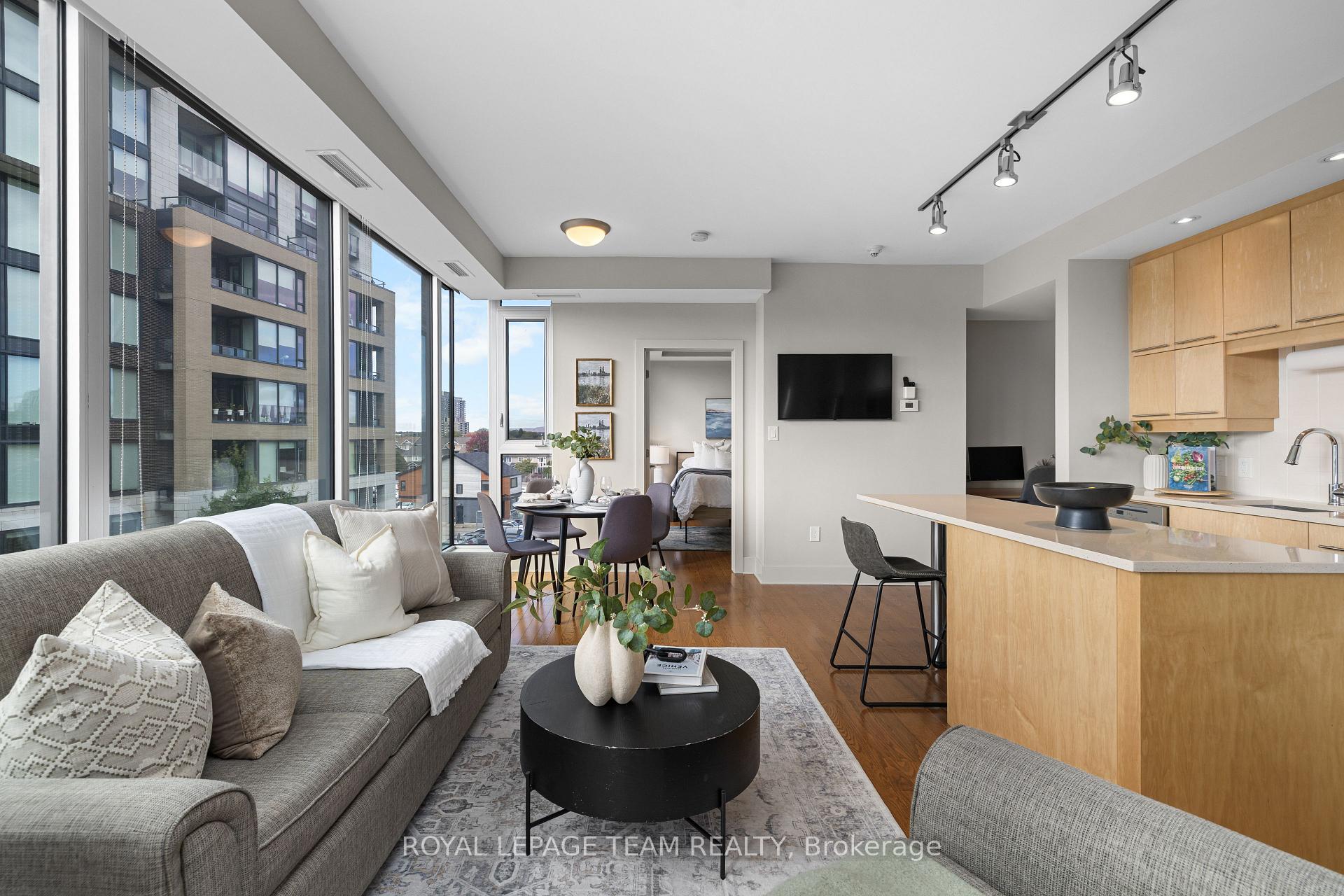 Photo 11 of Unit 306, 101 Richmond Road, Ottawa, Westboro South — HOMEH