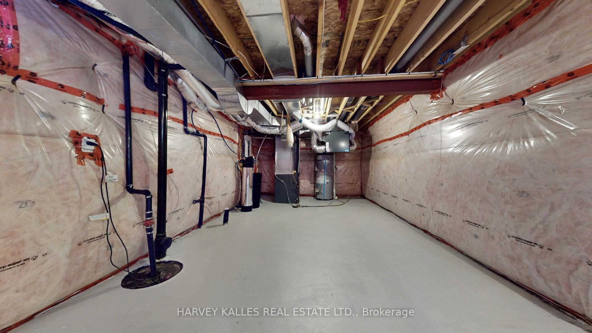 Photo 39 of 32 Bedford Estates Crescent, Barrie, Bayshore — HOMEH
