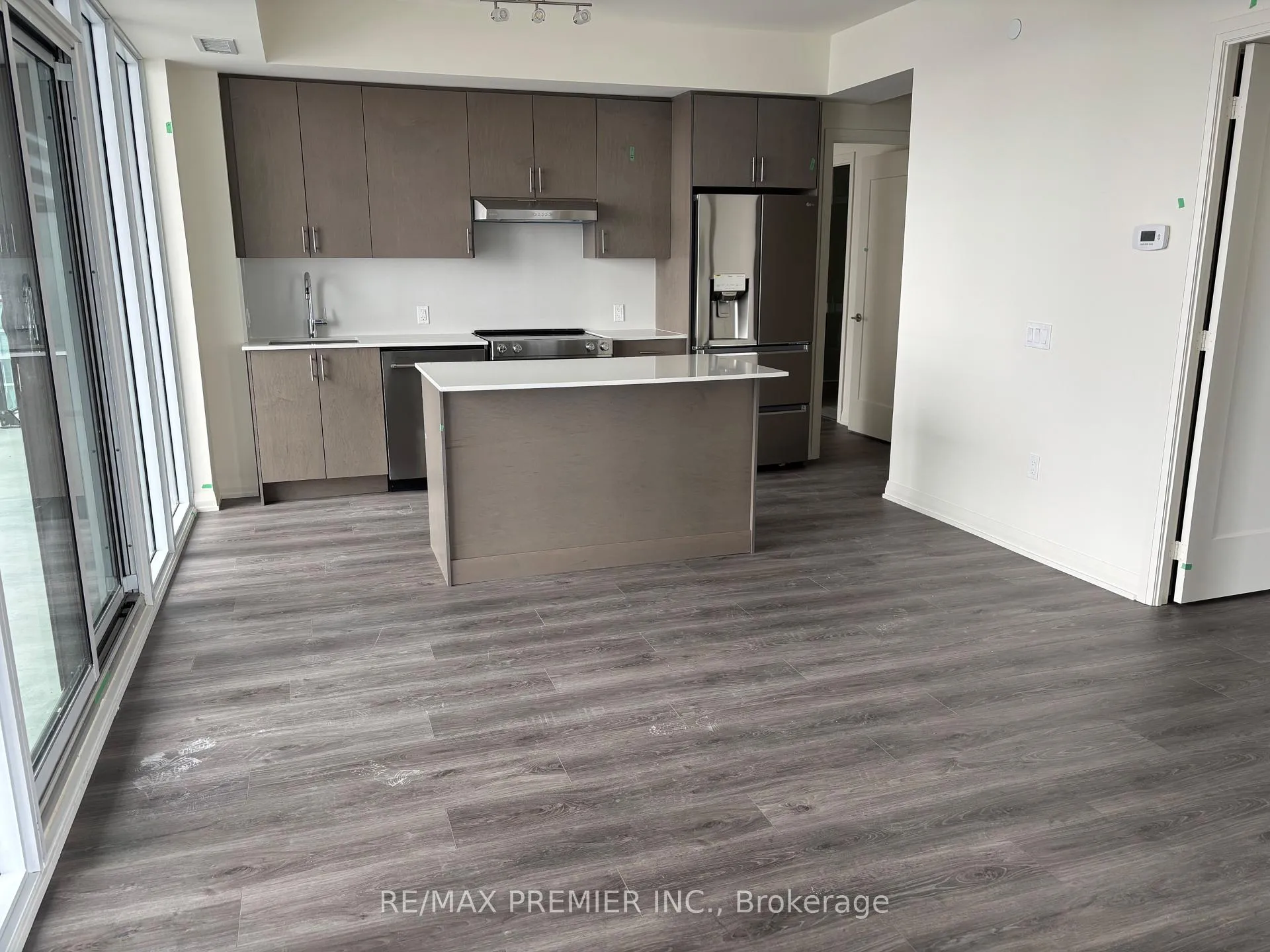 Photo 19 of Unit 1410, 8960 Jane Street, Vaughan, Vellore Village — HOMEH