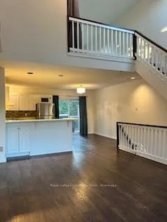 Photo 15 of 587 Oxbow Crescent, Collingwood — HOMEH