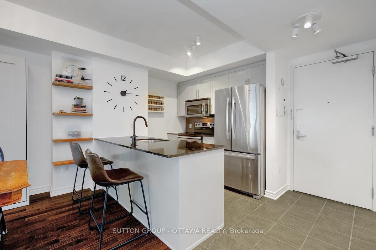 Photo 4 of Unit 1303, 70 Landry Street, Ottawa, Vanier — HOMEH